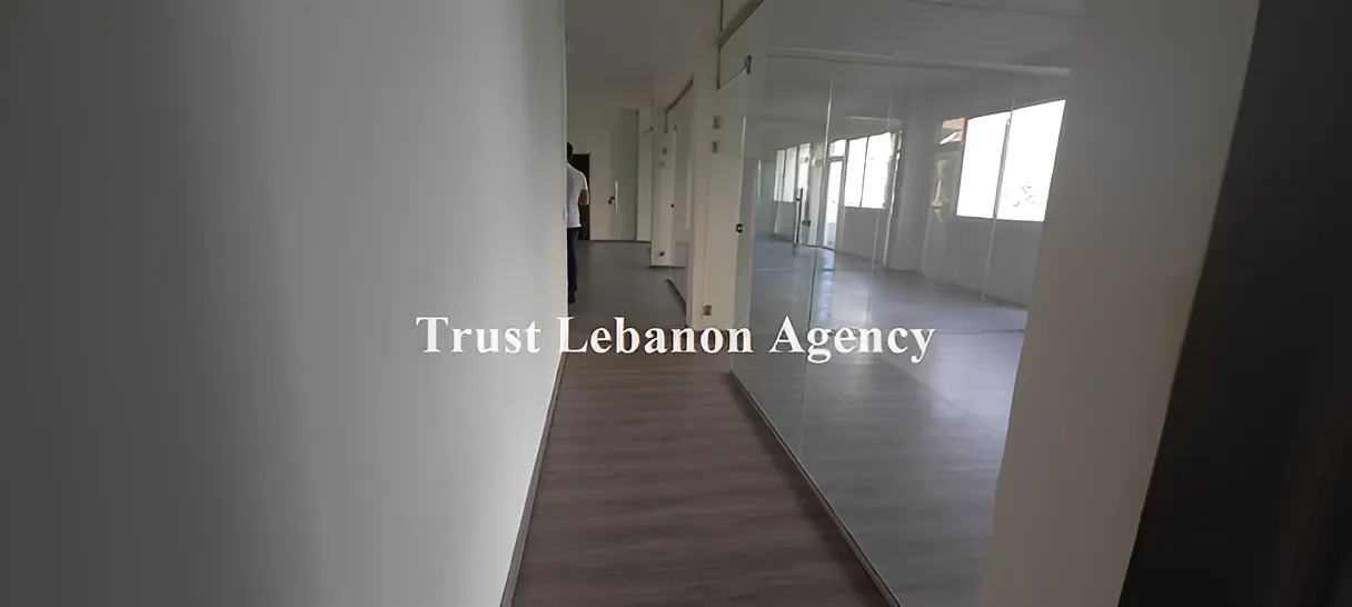 Office for rent in Beirut, Tabaris