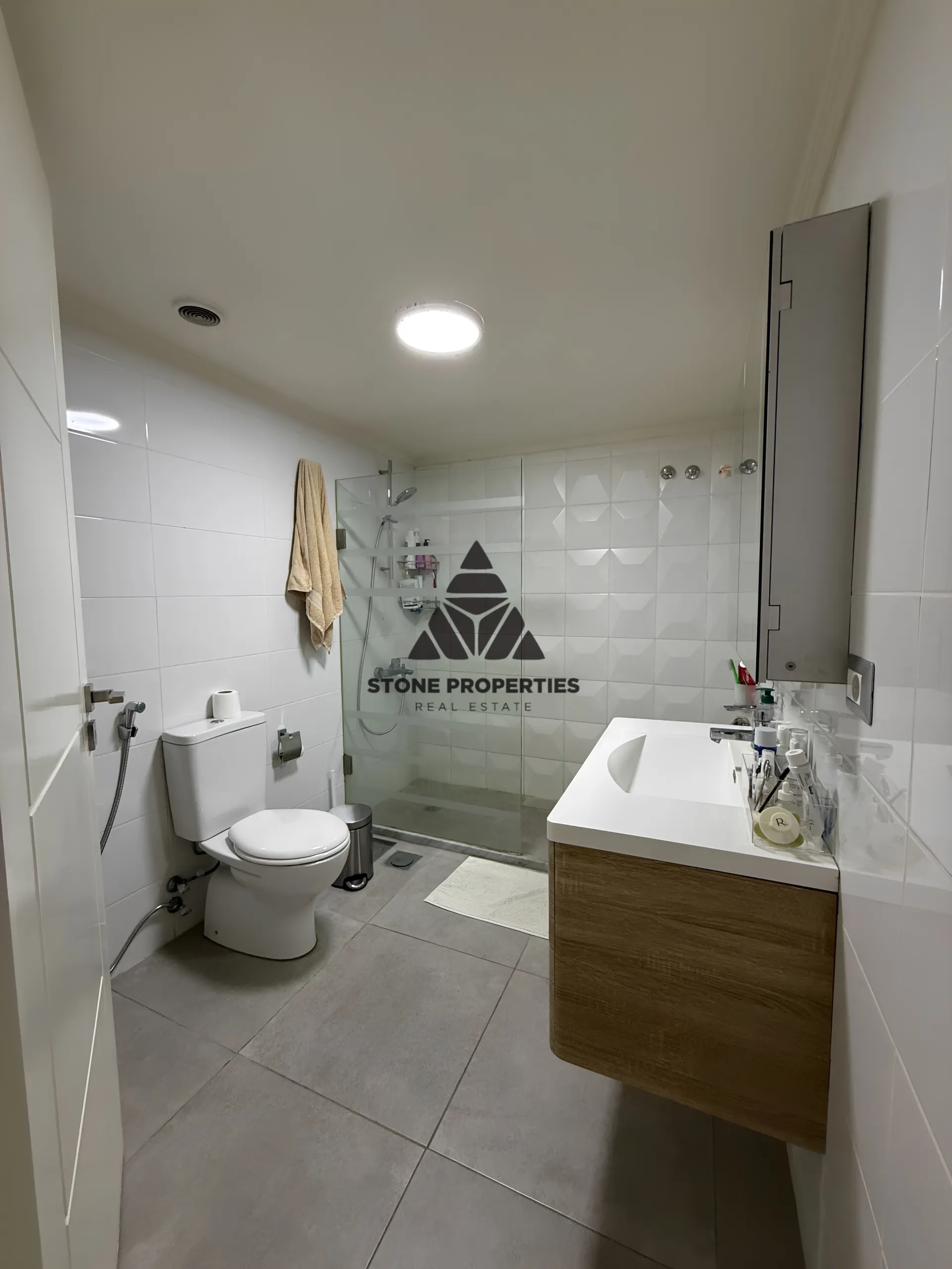 Apartment for sale in Jnah, lebanon