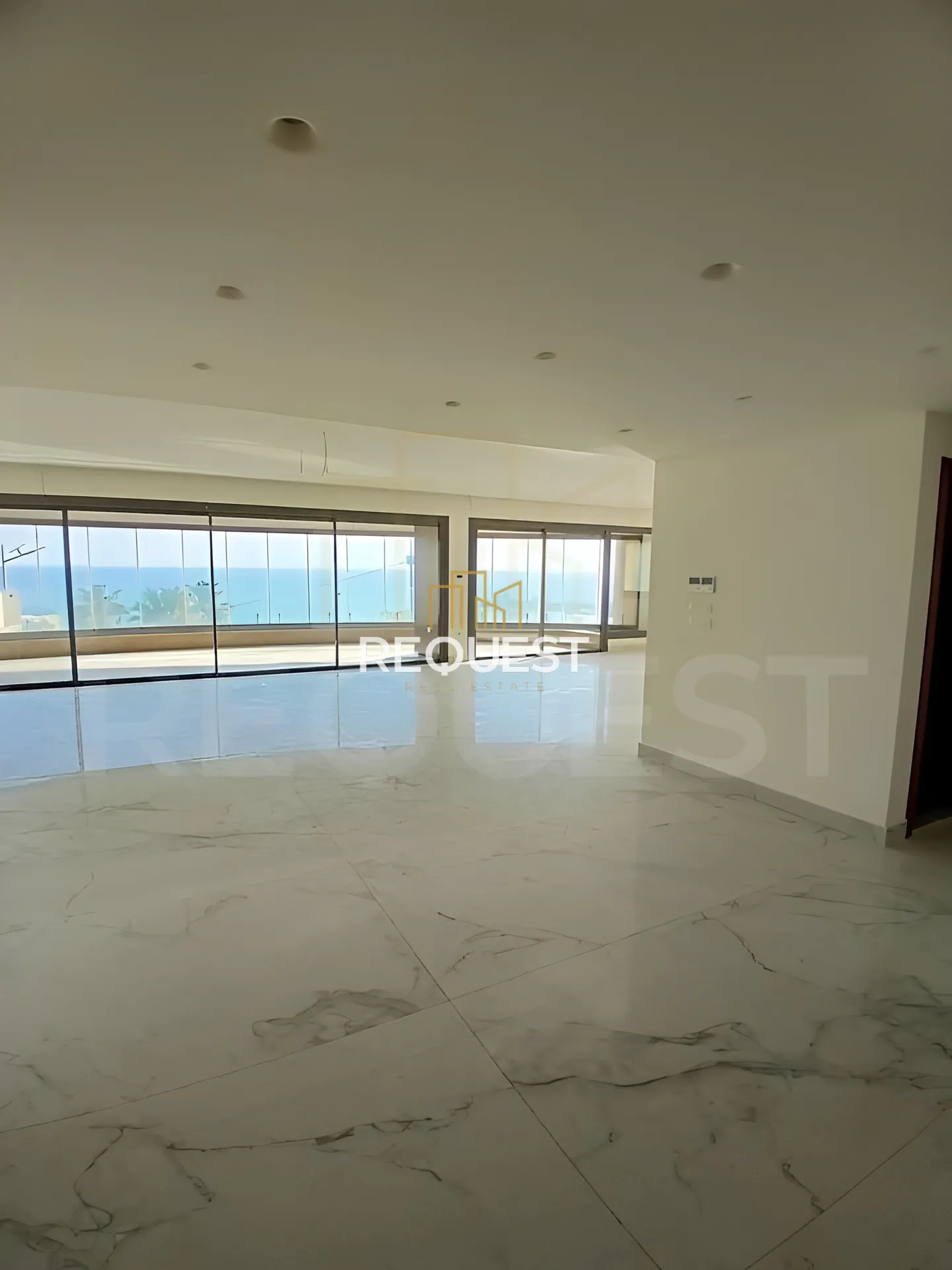 Apartment for sale in Raouche, beirut, lebanon