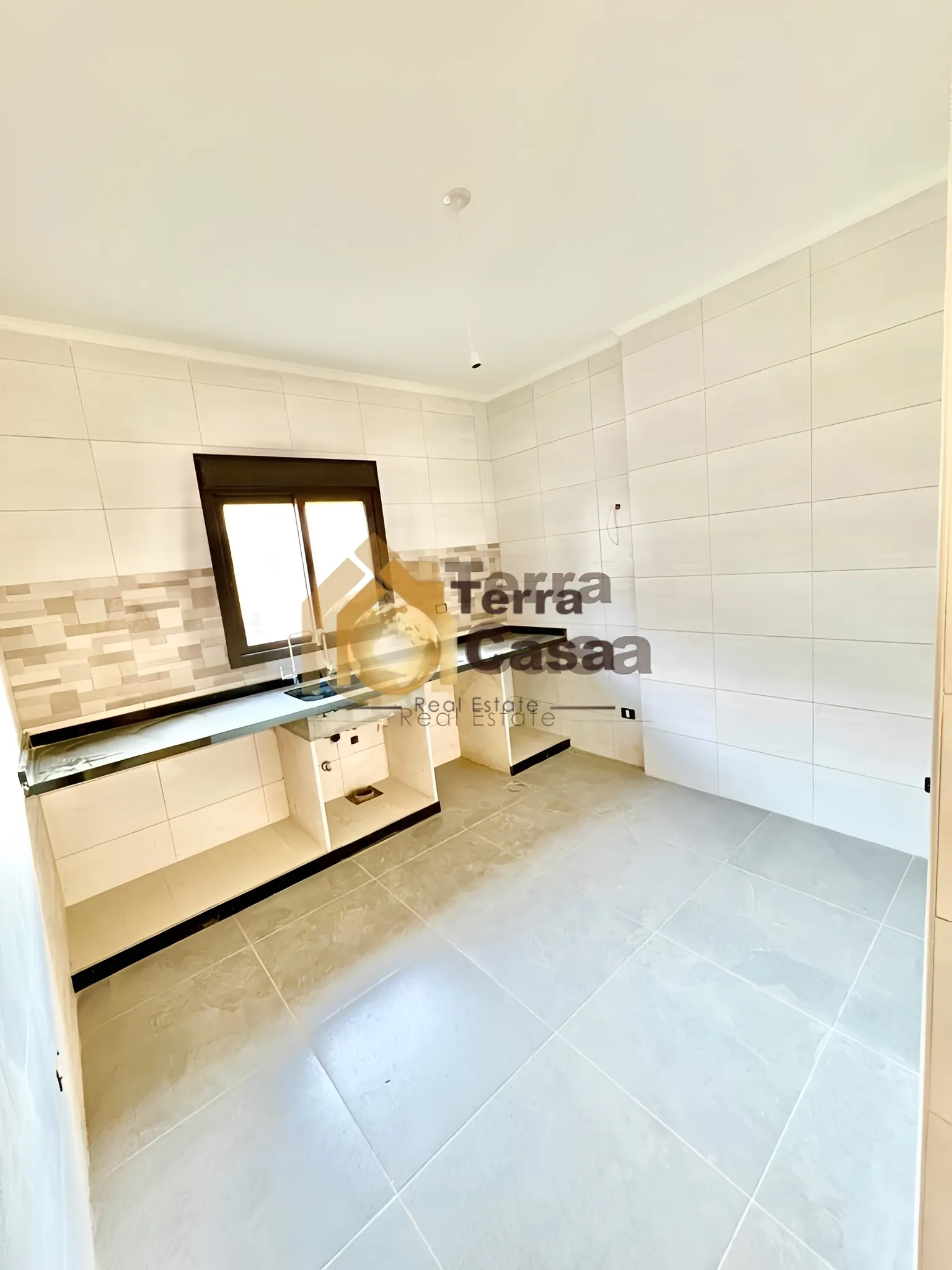 Apartment for sale in Dekwaneh