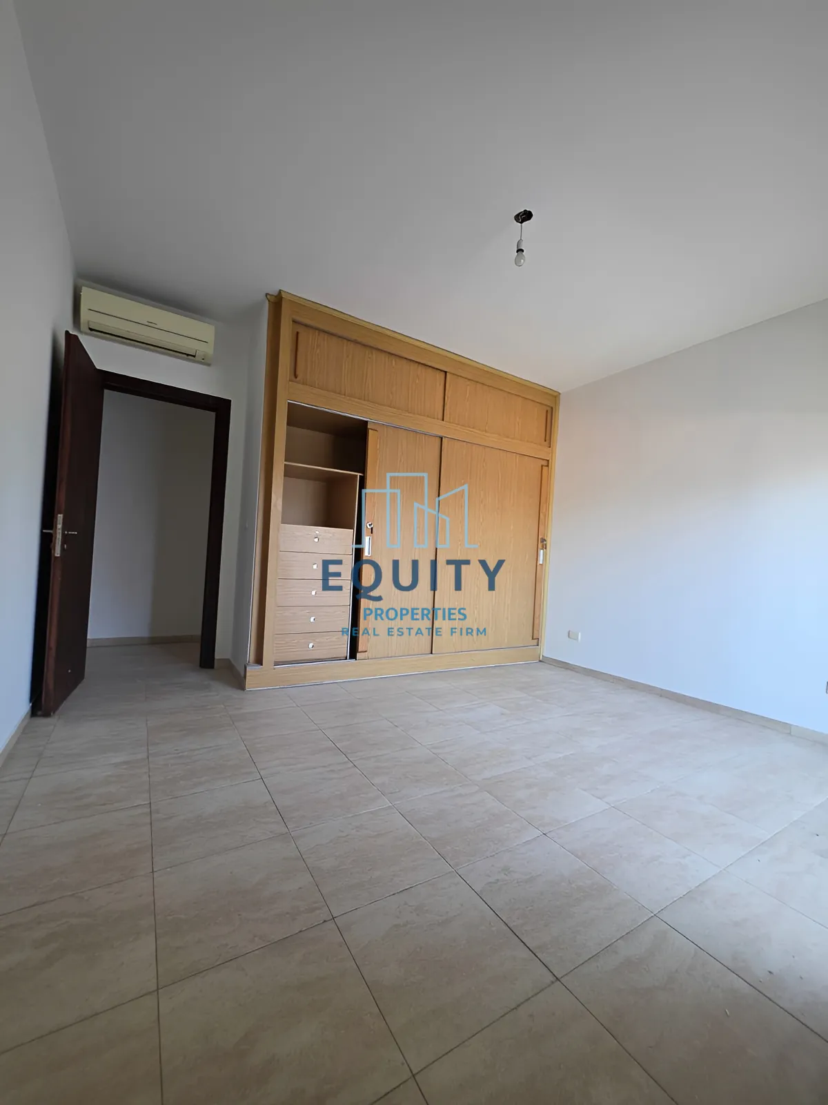 Apartment for sale in Sioufi