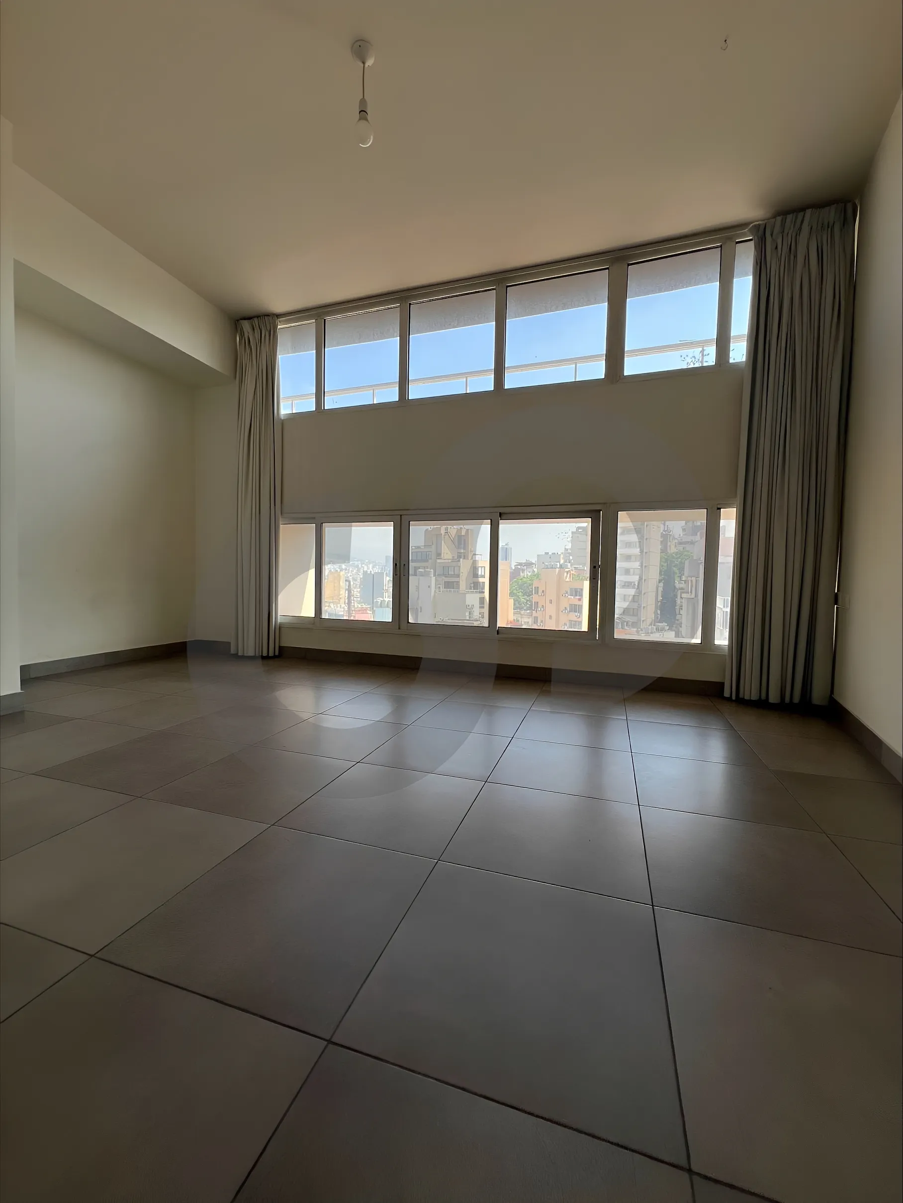 Apartment for Sale in Achrafieh - 3 bed, 4 bath