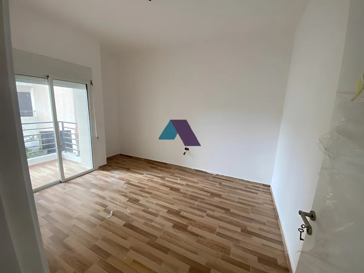 Apartment for Sale in Sarba - 3 bed, 3 bath