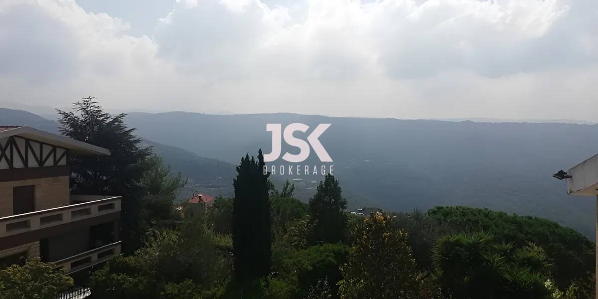 Triplex for Sale in Baabdat, Lebanon