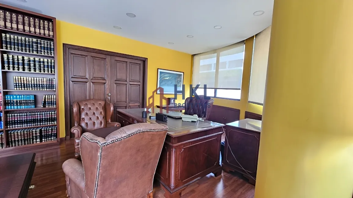 Office for rent in Gemmayzeh, Beirut, Lebanon