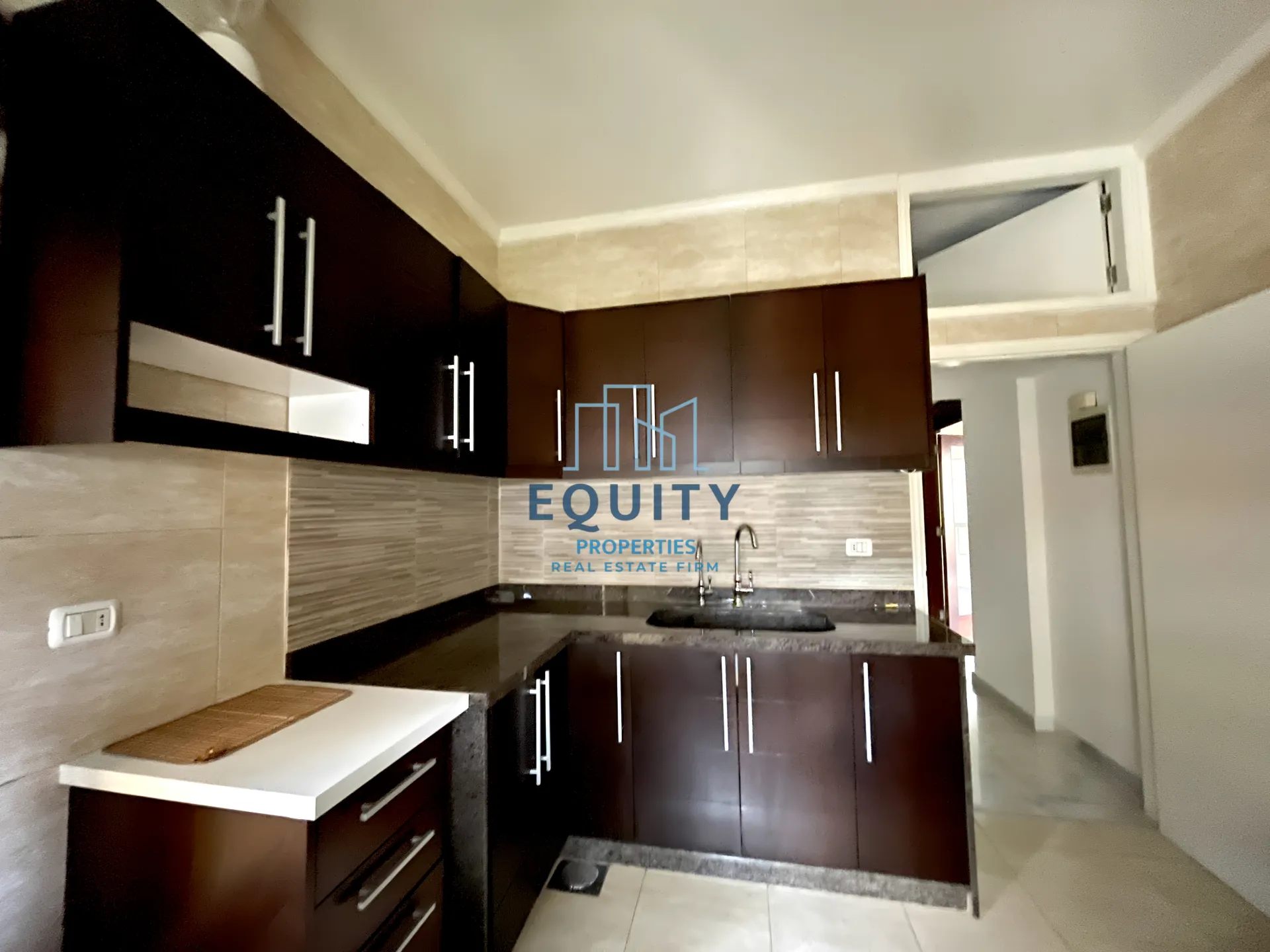 Apartment for rent in Sarba