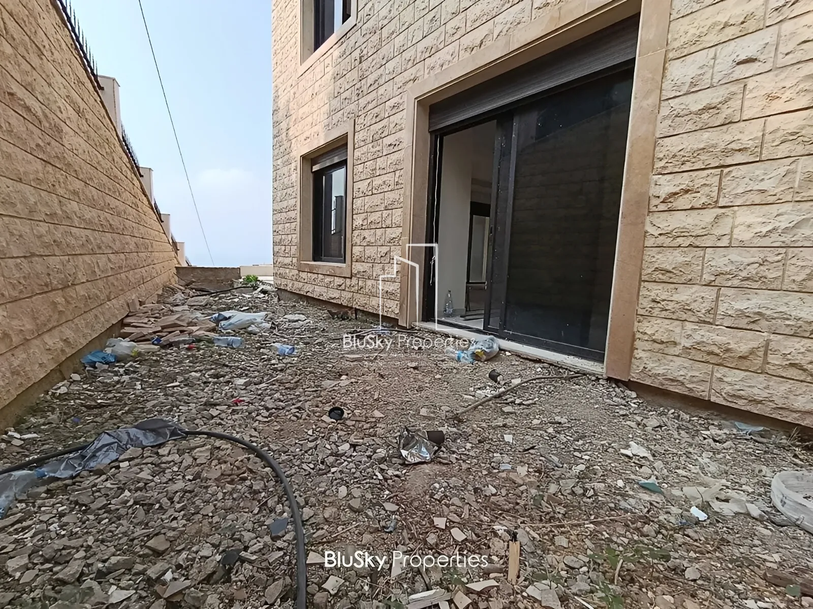 Apartment for Sale in Fidar - 3 bed, 3 bath