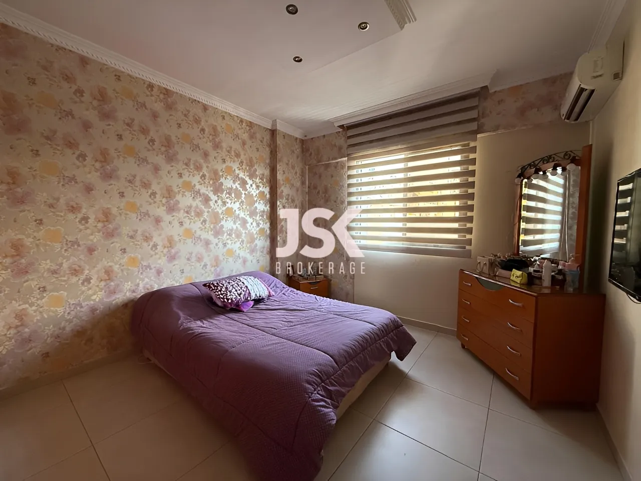 Apartment for Sale in Mazraa