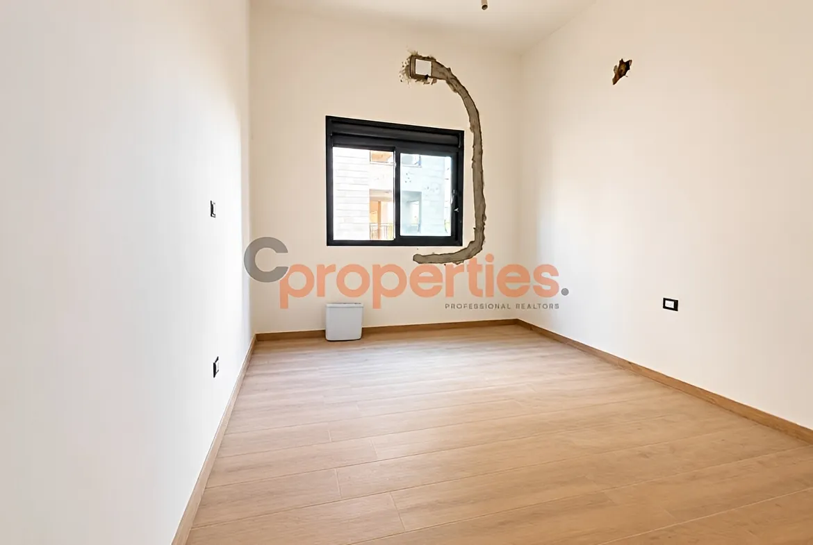 Apartment for Sale in Ballouneh - 3 bed, 3 bath