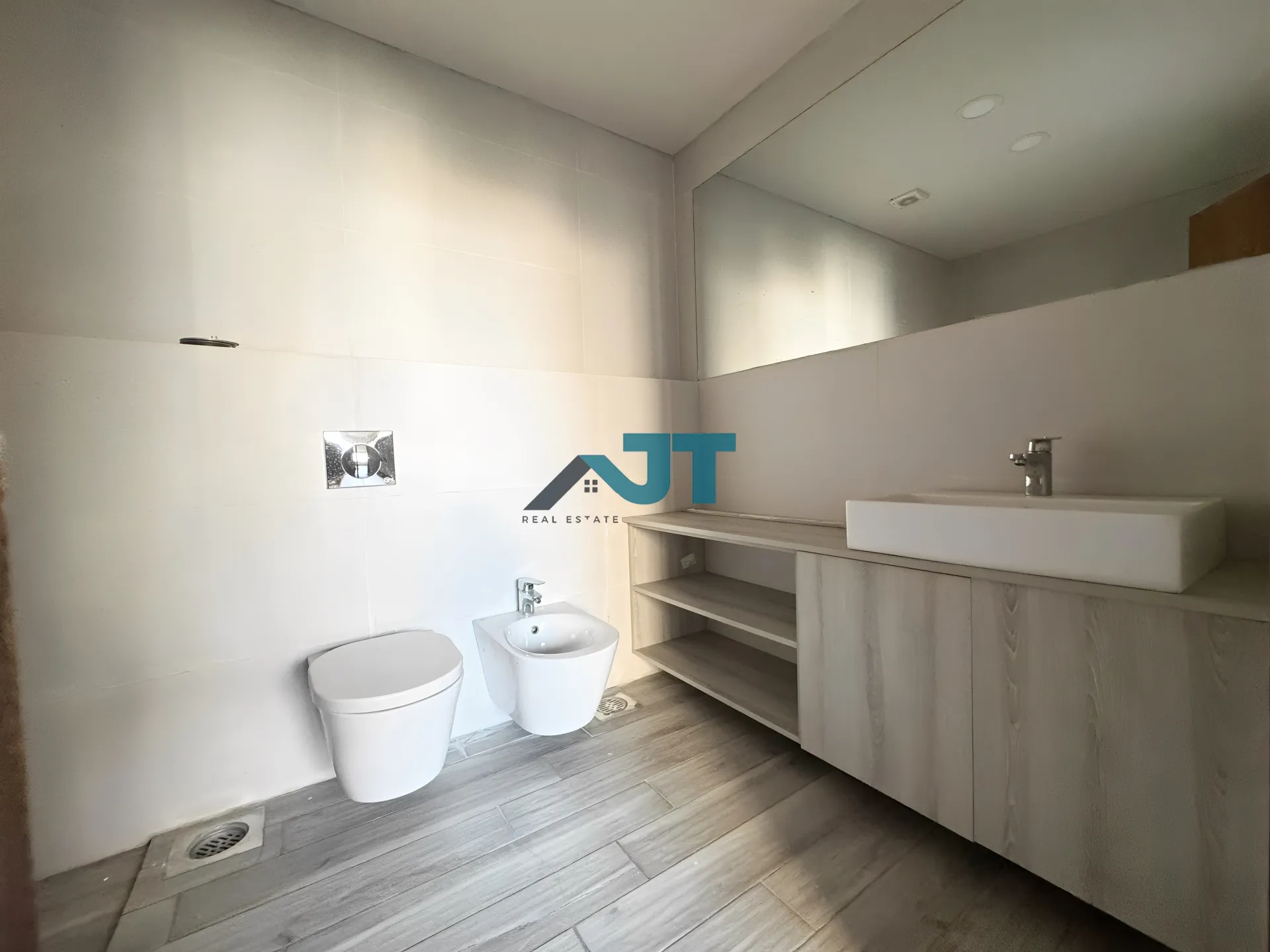 Apartment for Sale in Achrafieh