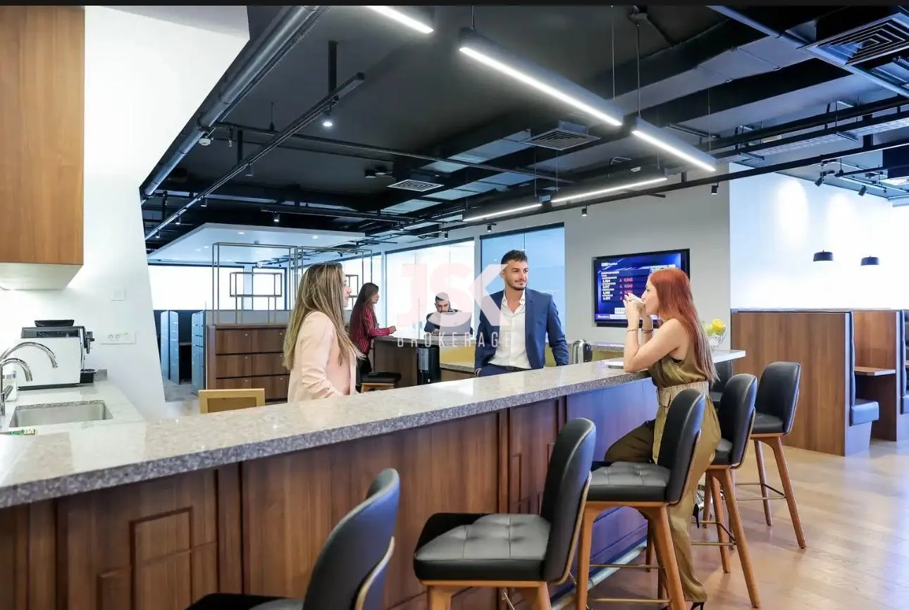 Office for Rent in Sin El Fil
