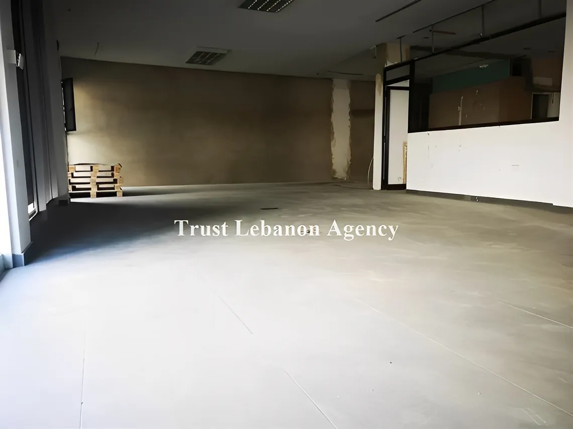 Shop for rent in Beirut, Karantina