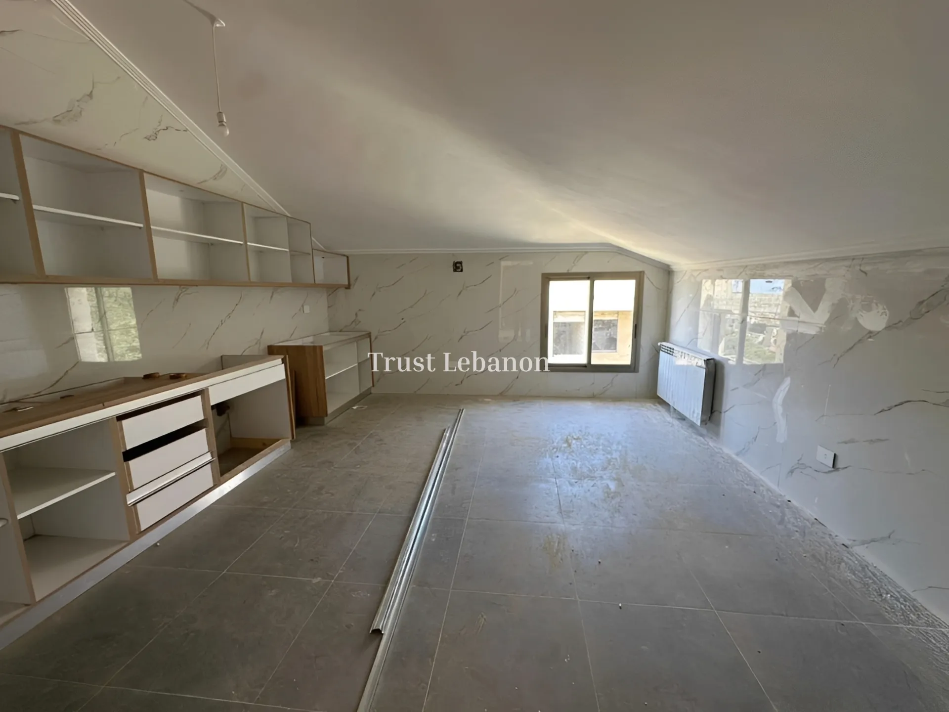 Penthouse for sale in Baabdat, Lebanon
