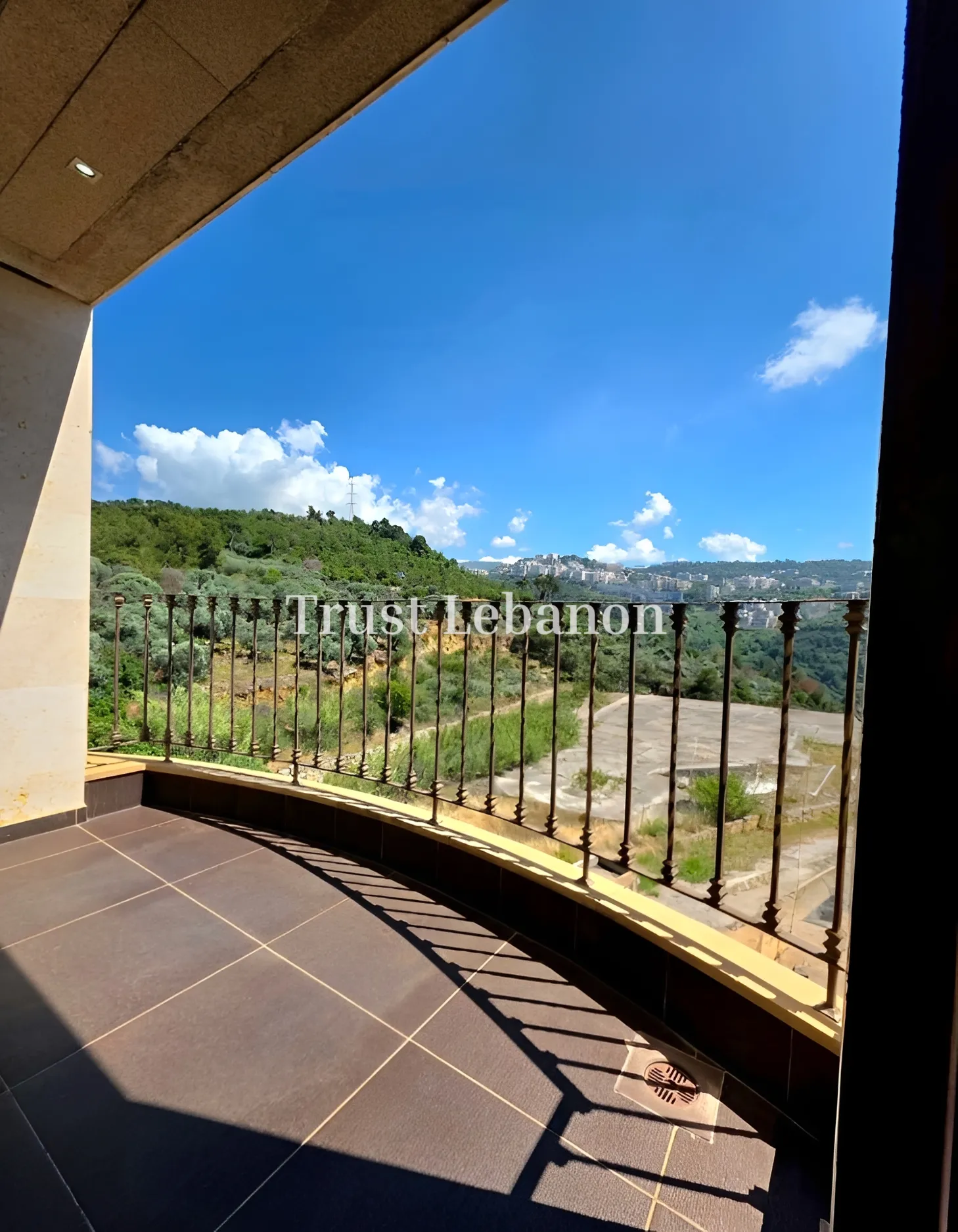 Duplex for sale in Mansourieh, Lebanon