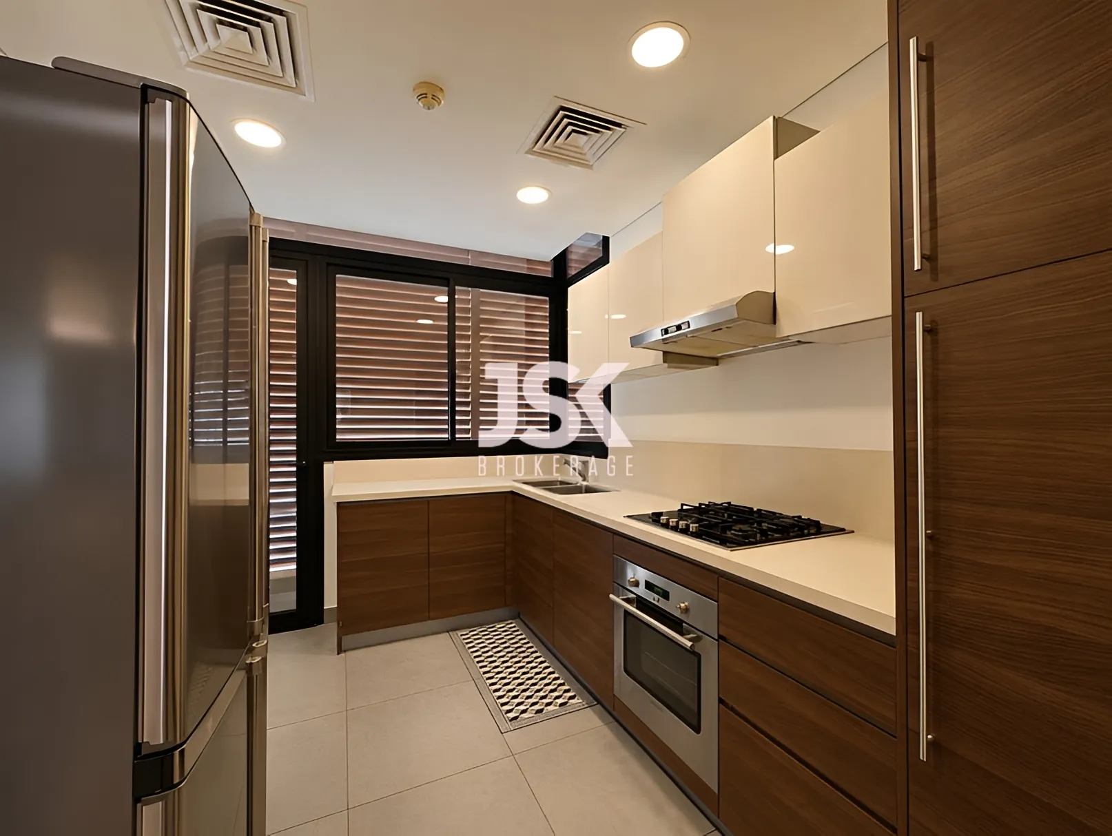 Apartment for Sale in Downtown - 2 bed, 3 bath