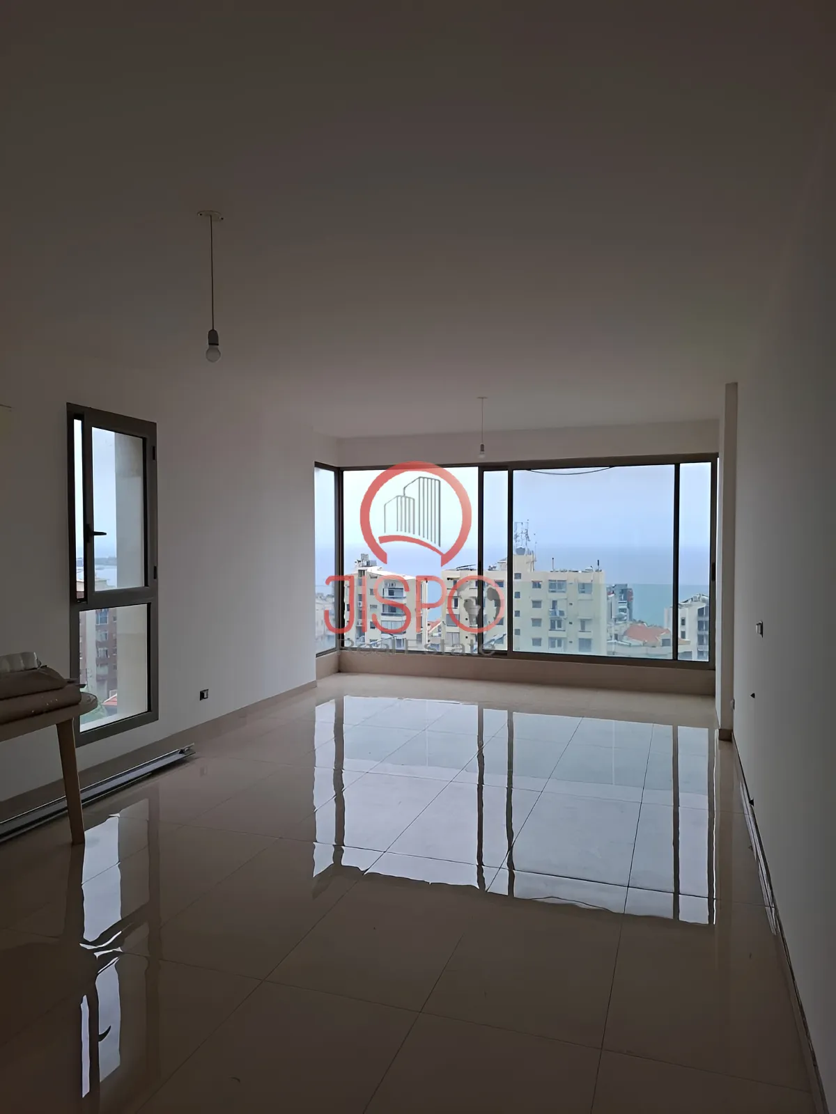 Apartment for Sale in Haret Sakher