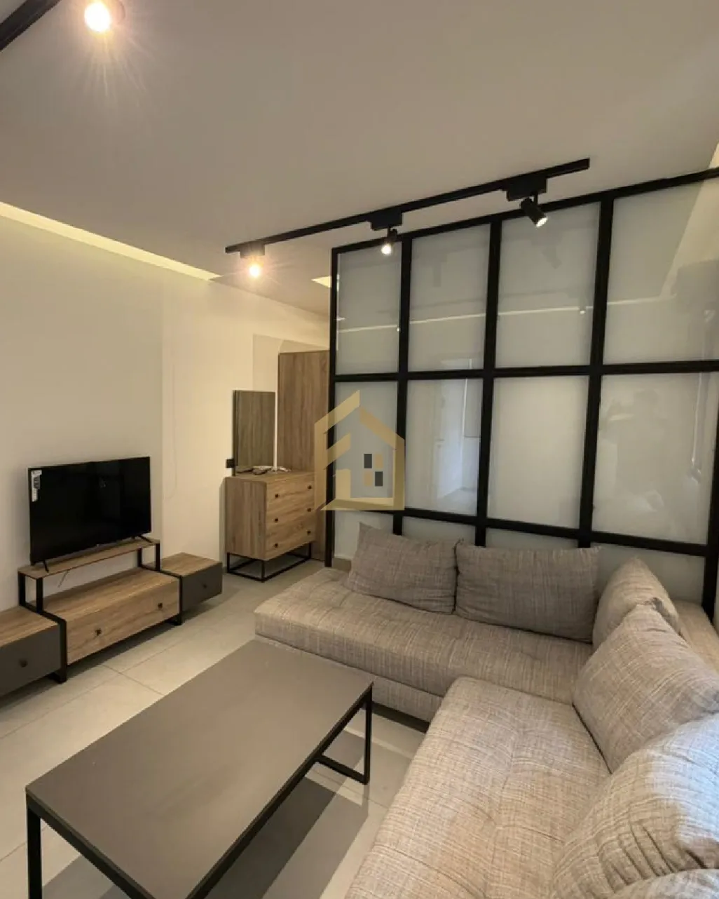 Apartment for rent in Ramleh Al Bayda, Beirut, Lebanon