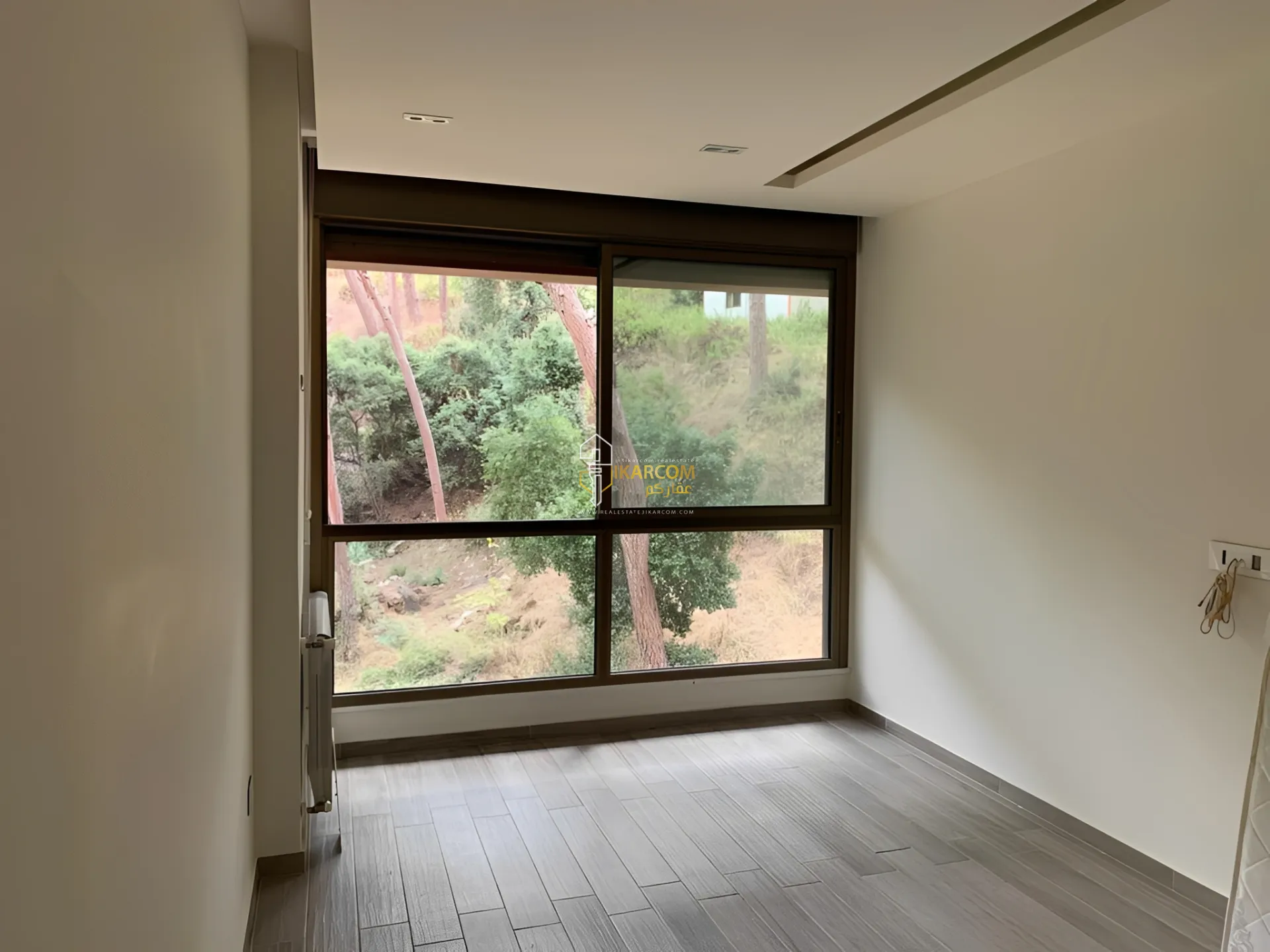 Apartment for Sale in Ain Saade