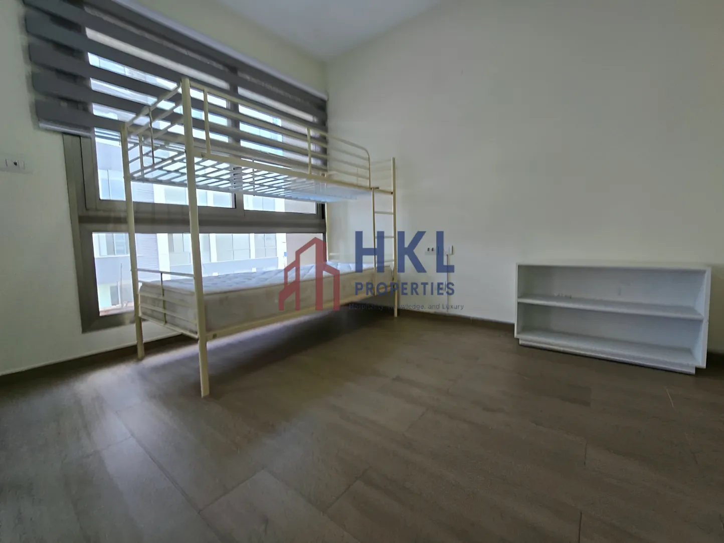 Apartment for rent in Ain Al Mraiseh