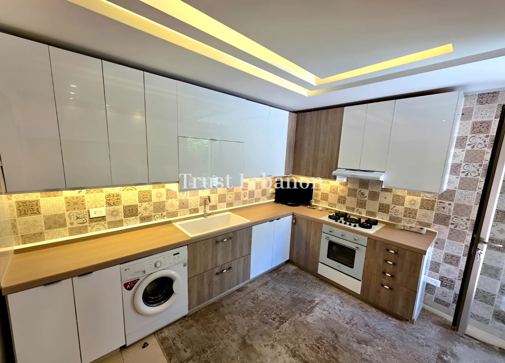 Apartment for sale in Qortadah, Lebanon