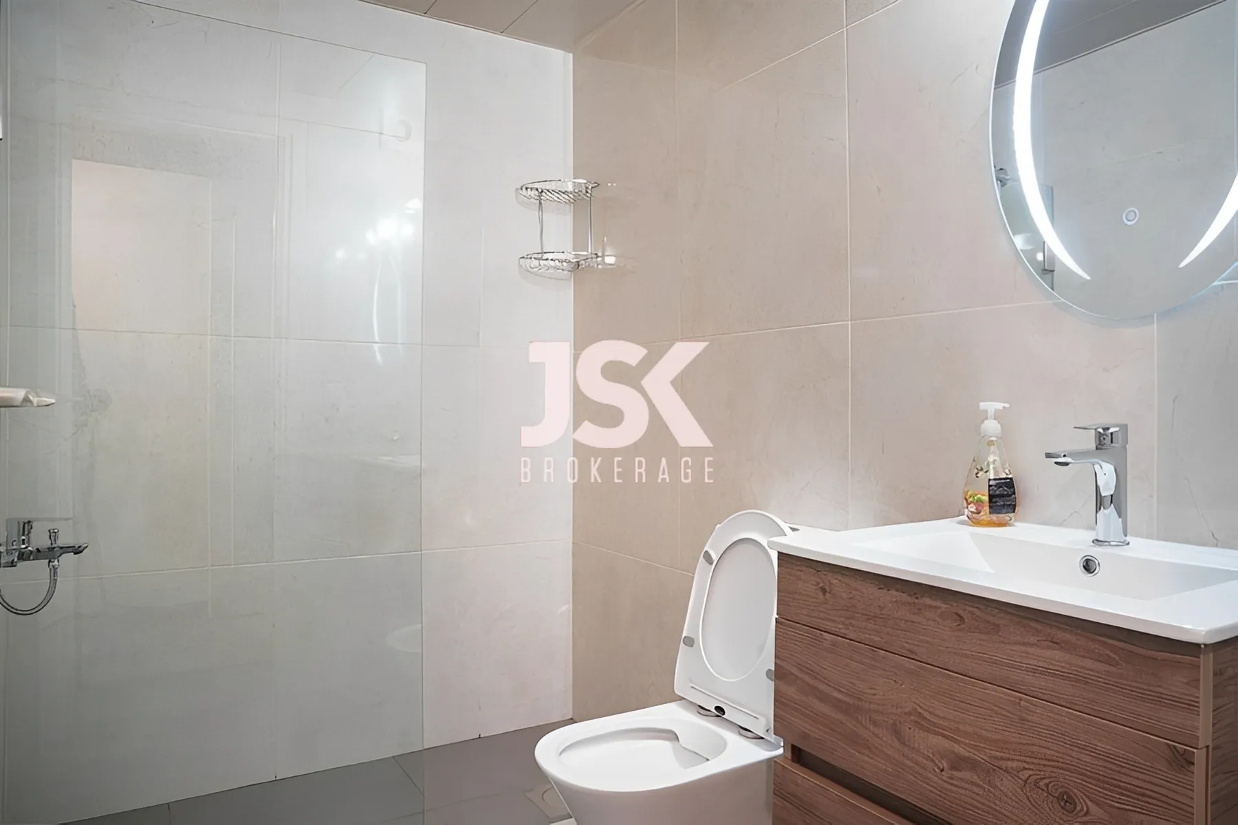 Chalet for rent in Halat