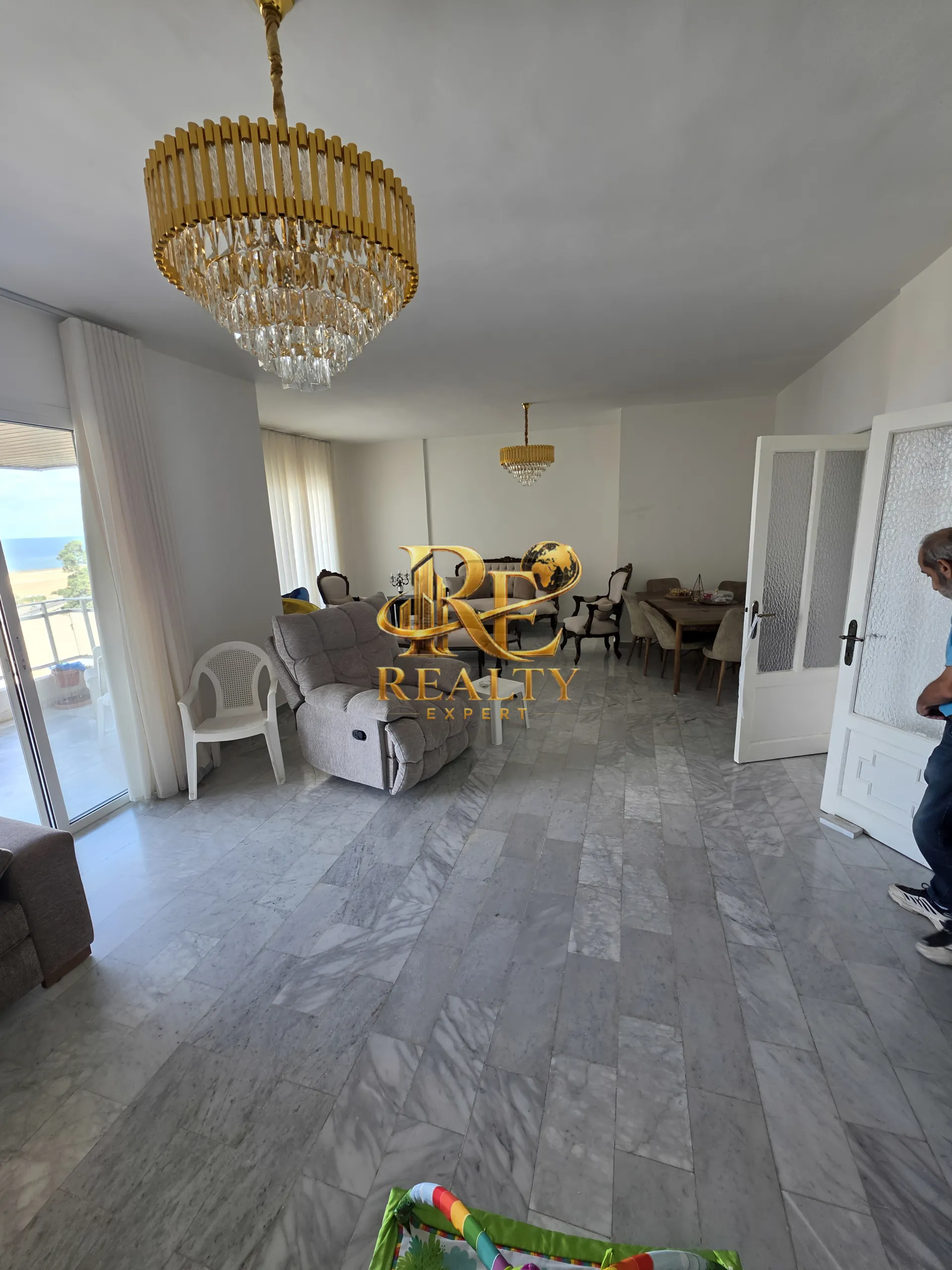 Apartment for sale in Aaramoun