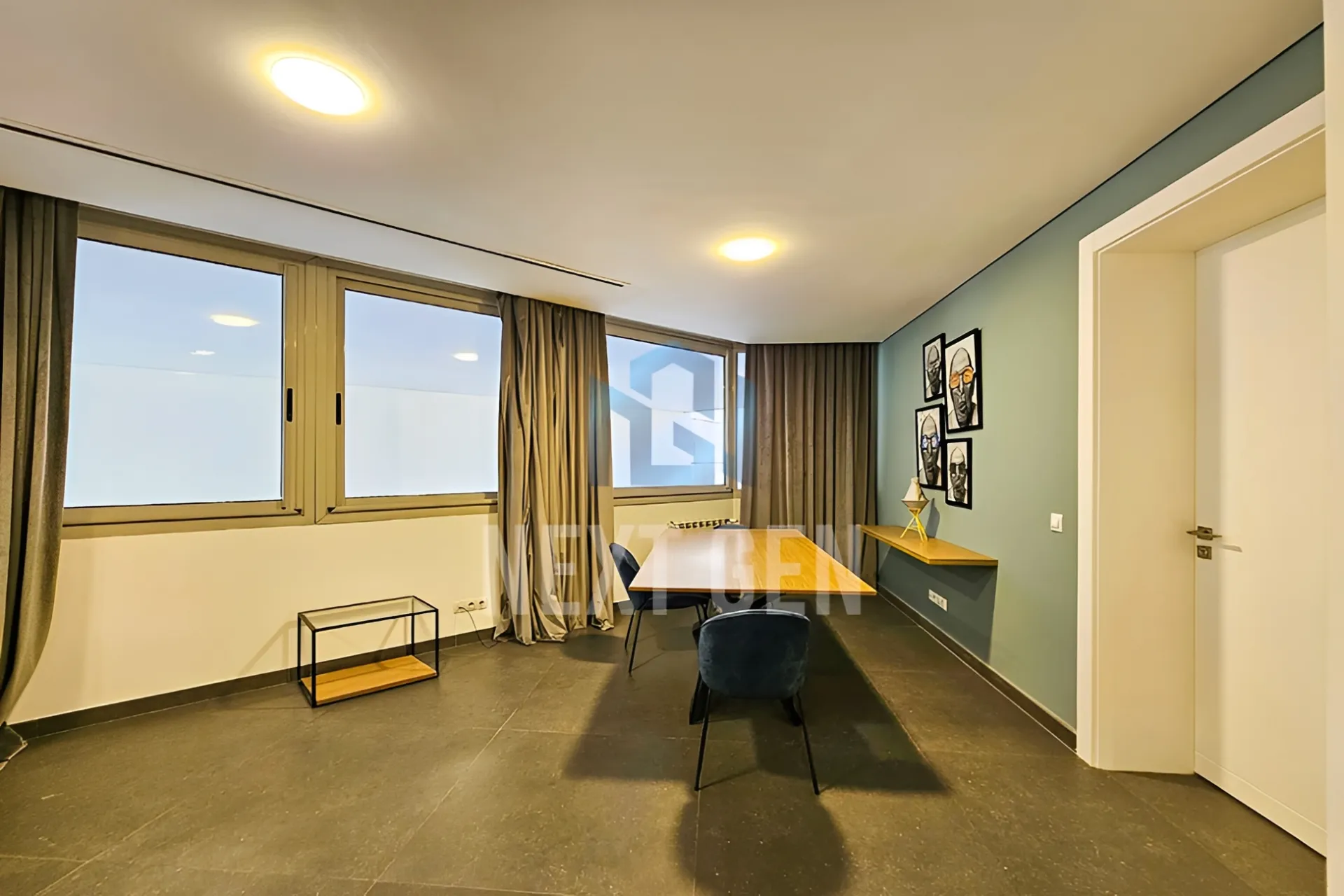 Apartment for rent in Achrafieh, Beirut, Lebanon - 3 bed, 4 bath