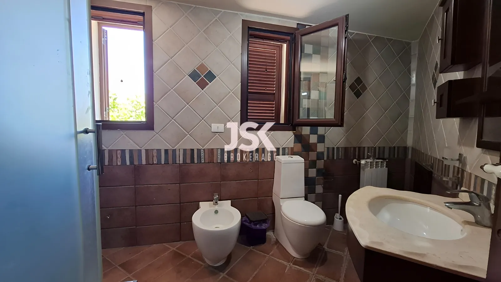 Land for Sale in Laqlouq