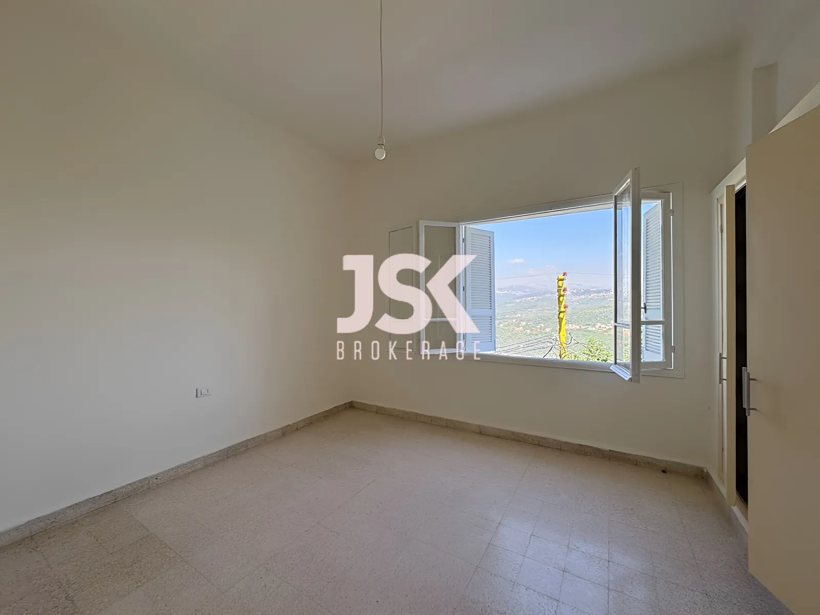 Apartment for Rent in Beit Meri