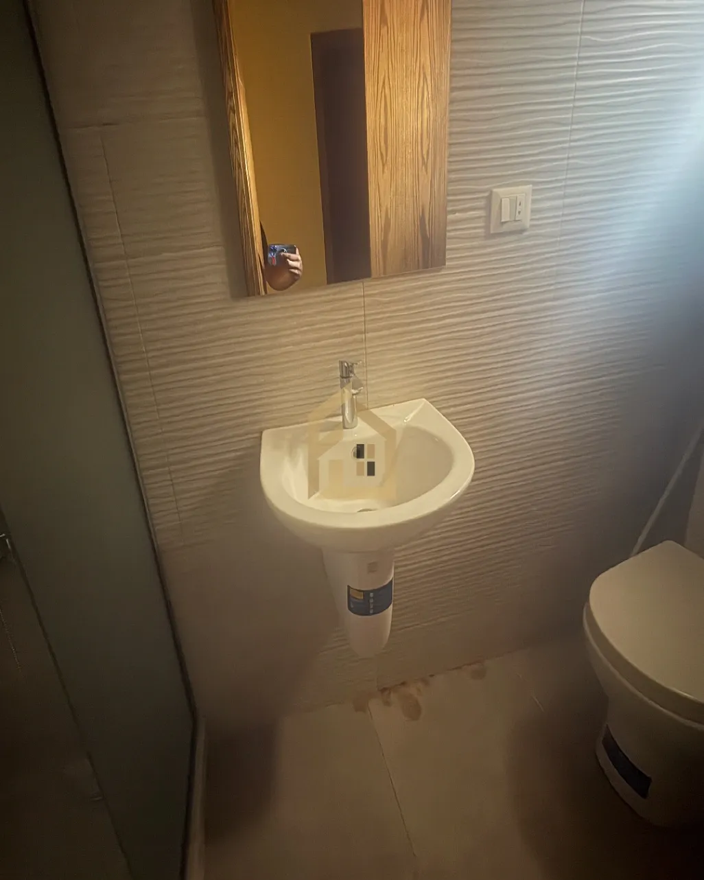 Apartment for sale in Ras El Nabaa, Bayrut, Lebanon