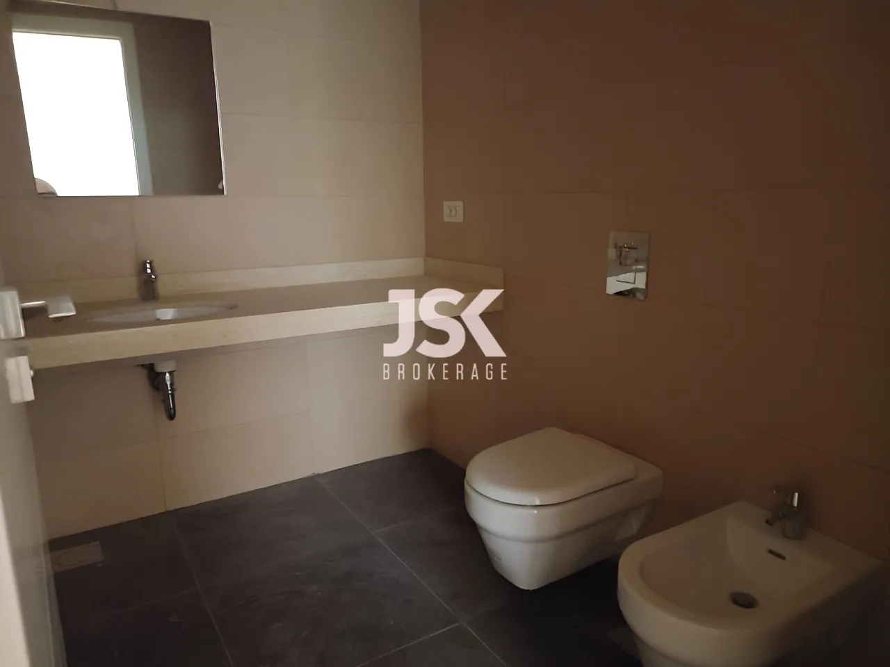 Apartment for Sale in Sahel Aalma