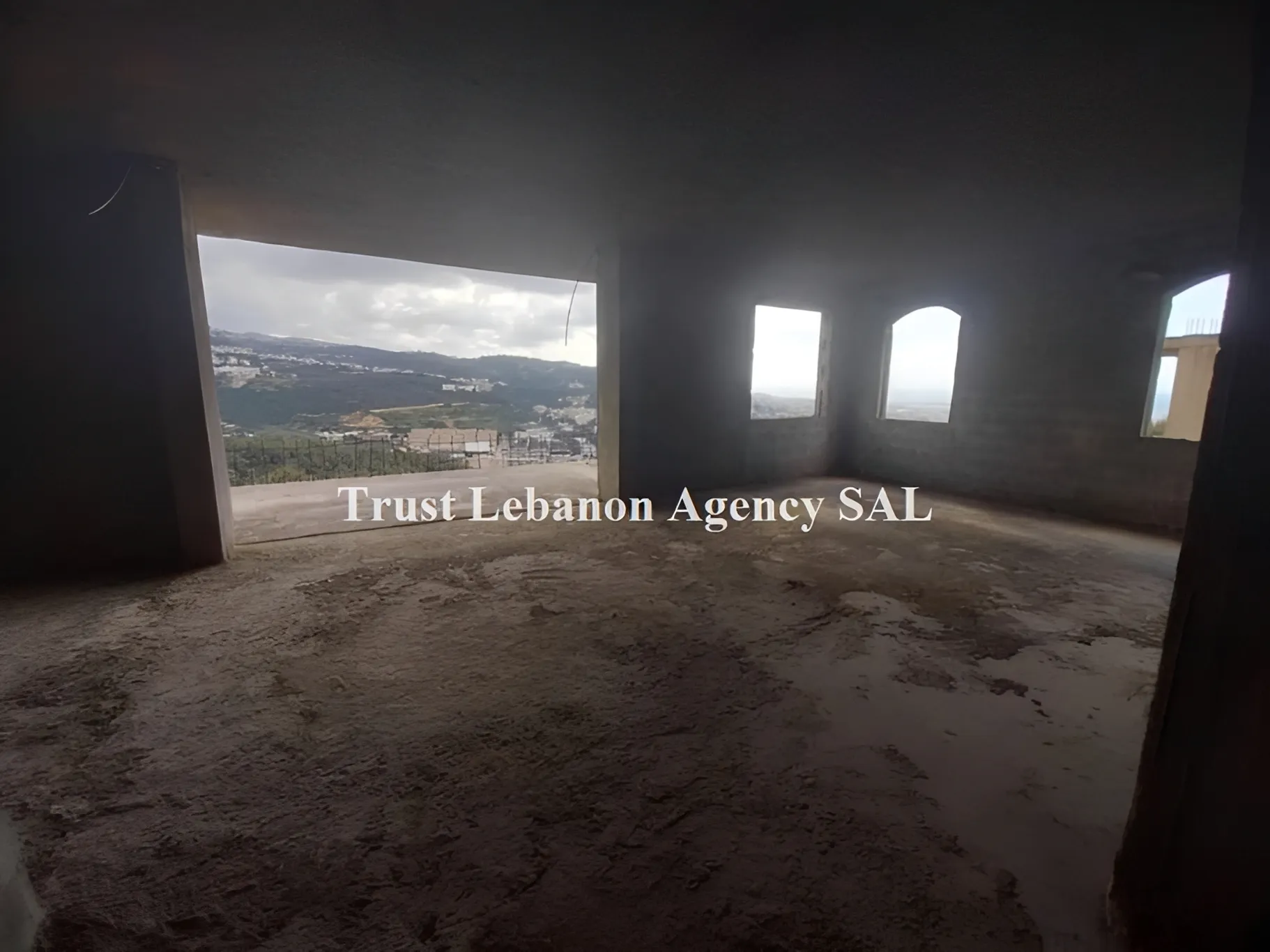 Villa for Sale in Baabda Botchay