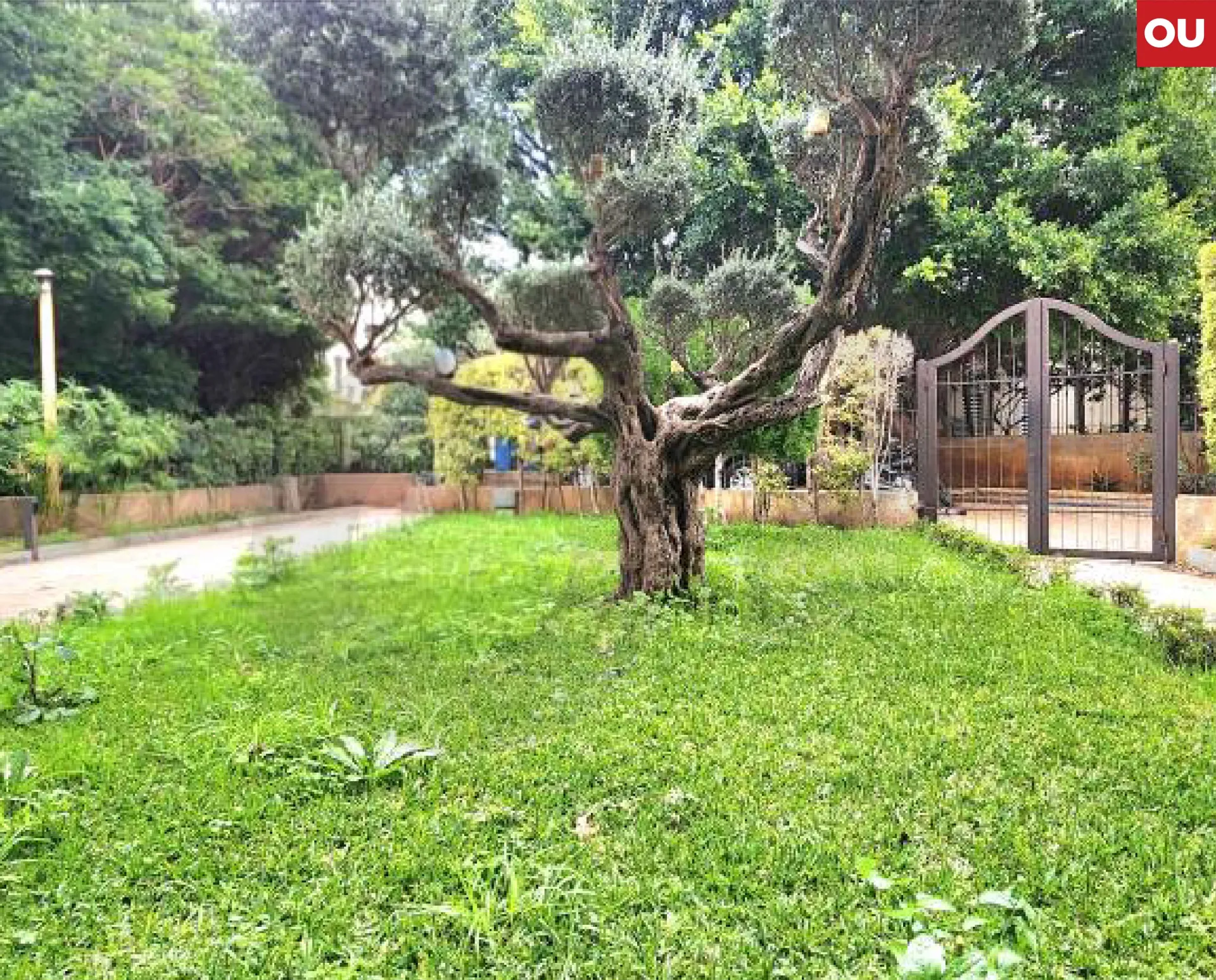 Villa for Sale in Rabieh - 4 bed, 6 bath