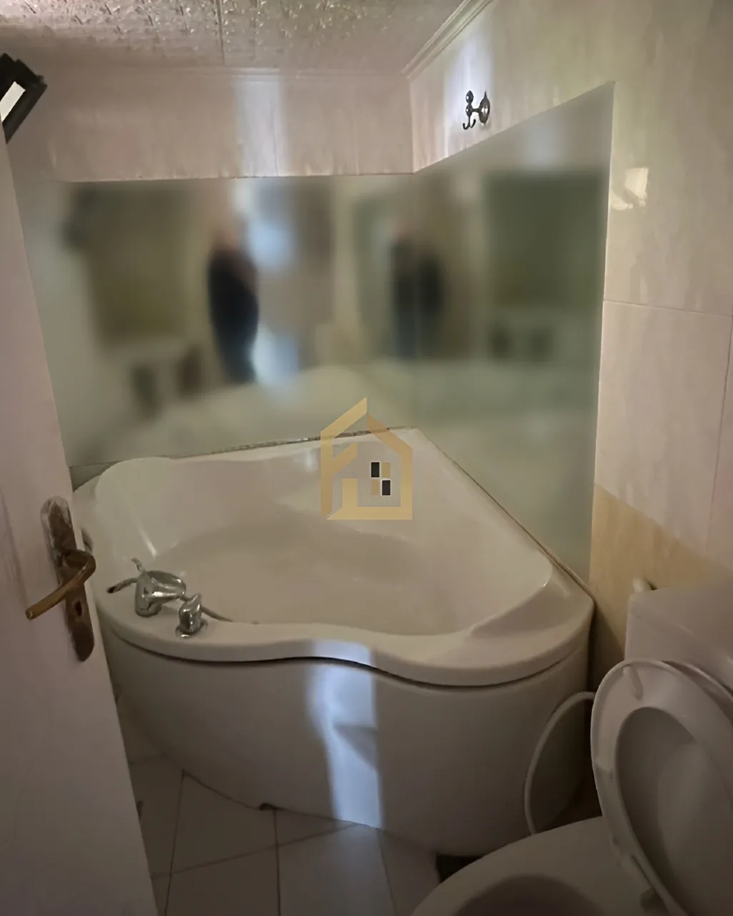 Apartment for rent in Kaslik, Lebanon
