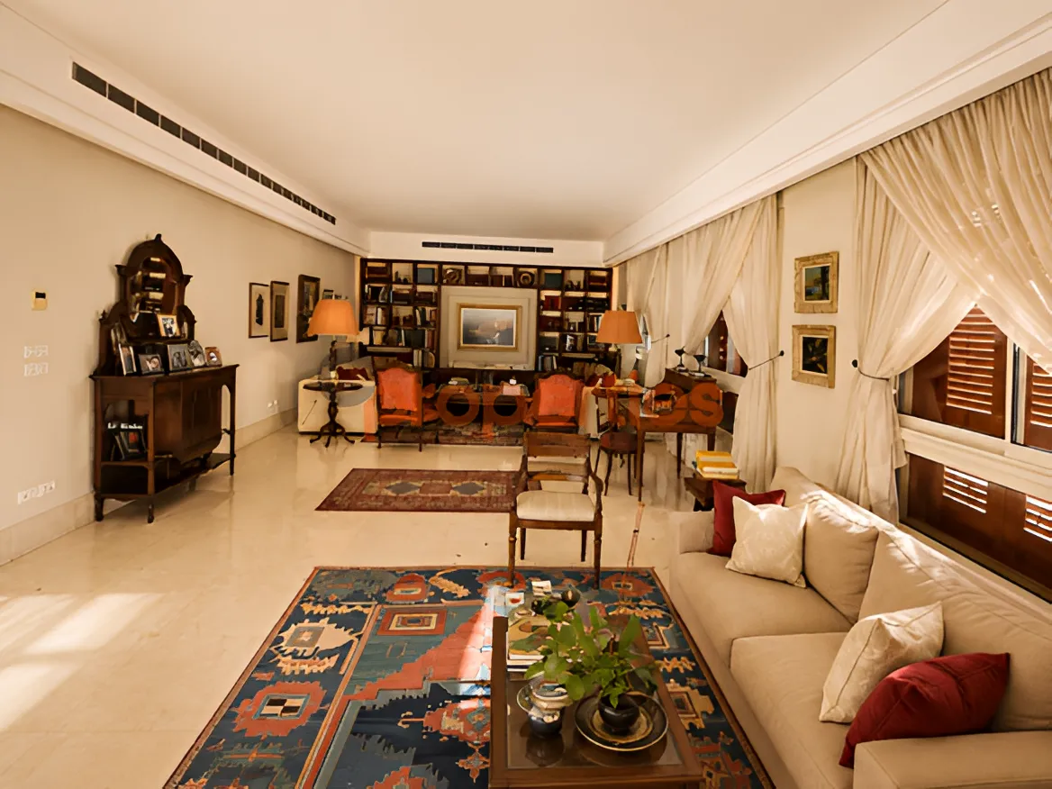 Apartment for Sale in Achrafieh - 4 bed, 5 bath