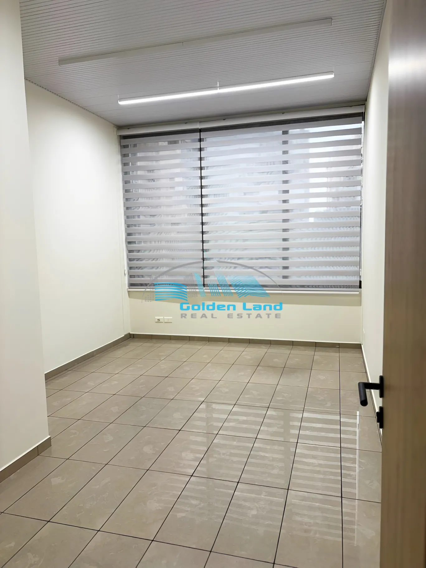 Office for rent in Jal El Dib, Lebanon