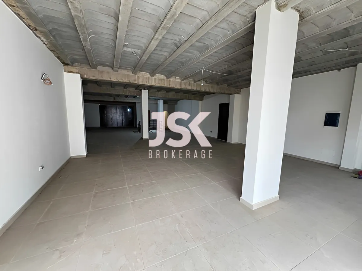 Shop for rent in Adma w Dafnah