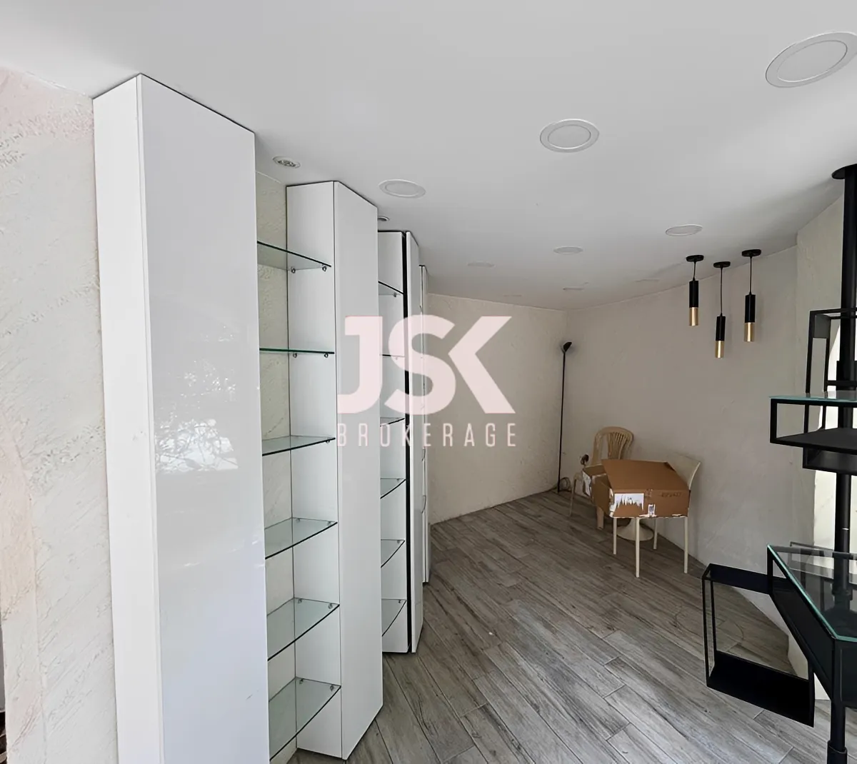 Shop for rent in Badaro Beirut, Lebanon