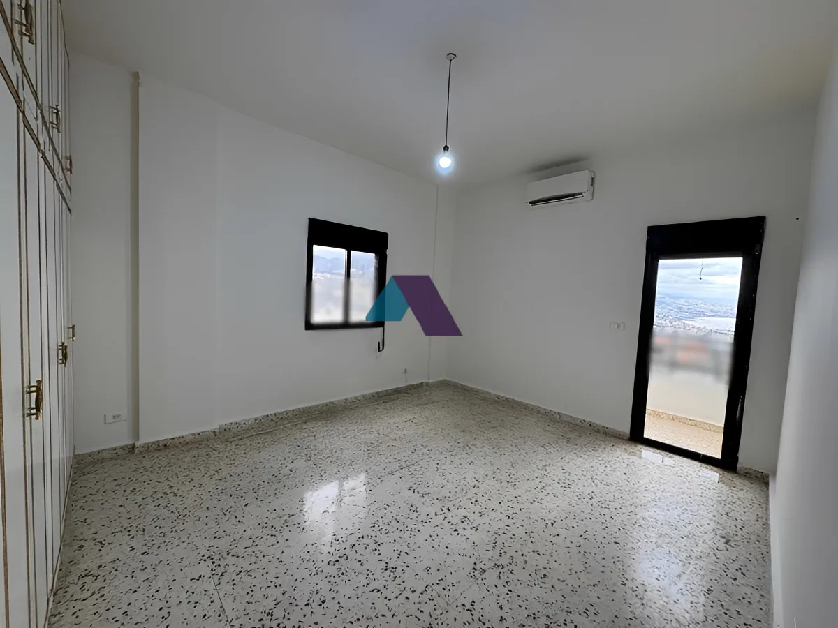 Apartment for Sale in Aamchit