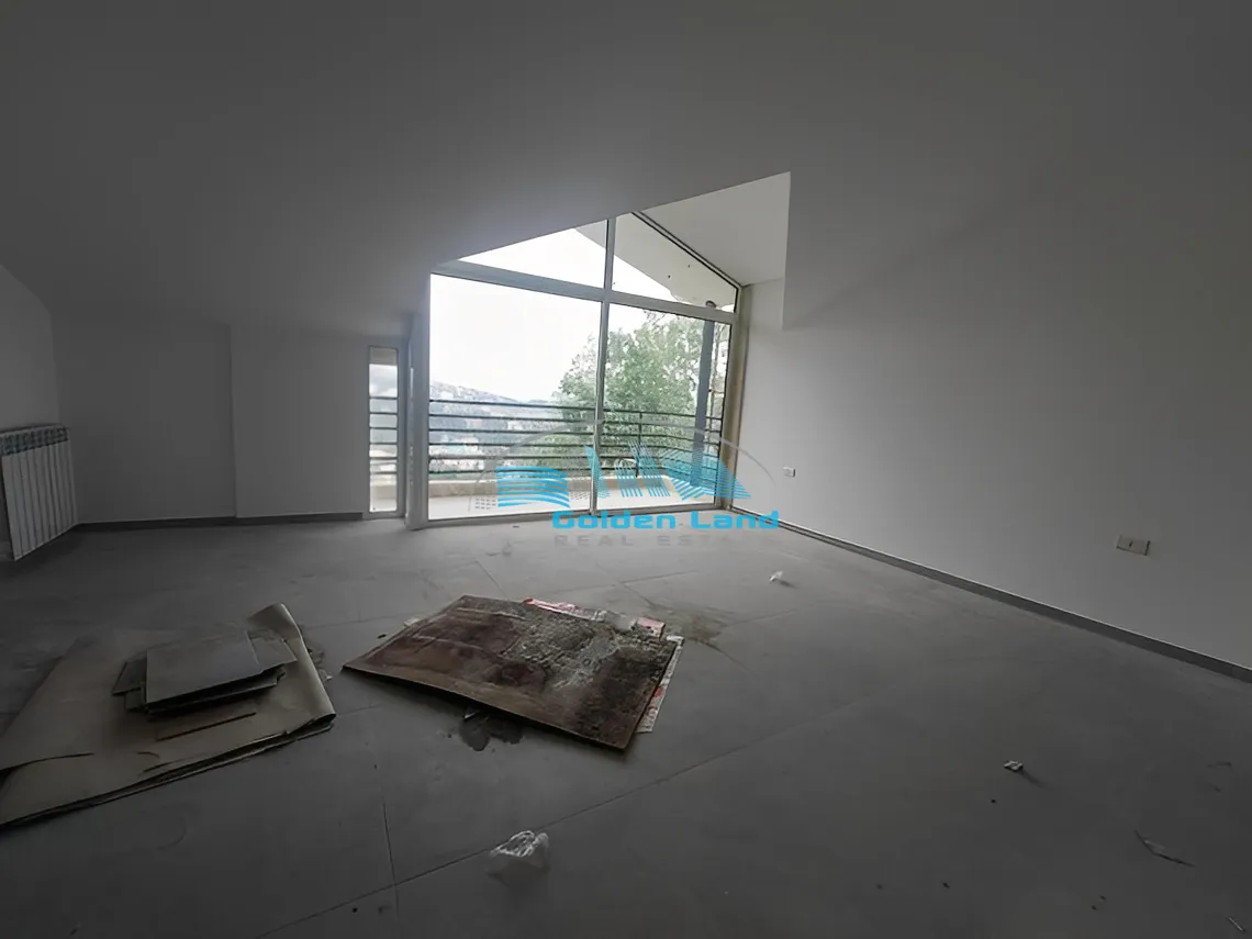Duplex for Sale in Beit Chabeb, Lebanon