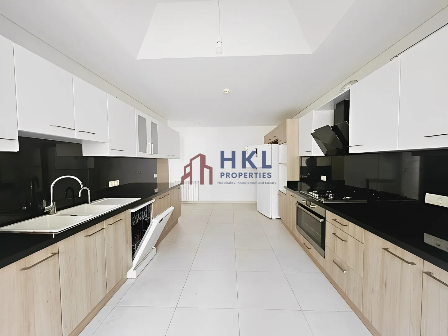 Apartment for Rent in Gemmayzeh, Beirut, Lebanon - 3 bed, 5 bath