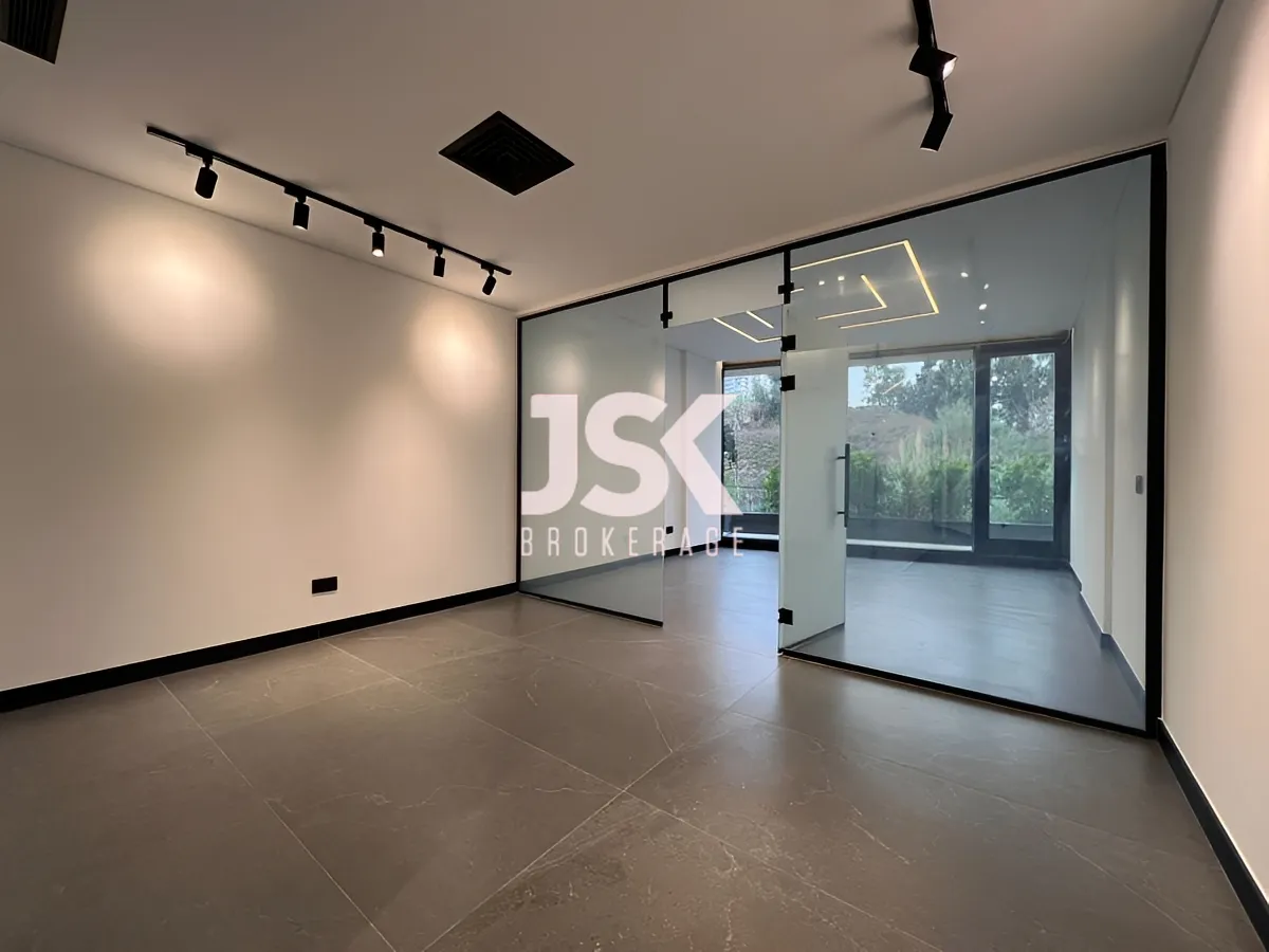 Office for Rent in Syoufi, Beirut, Lebanon