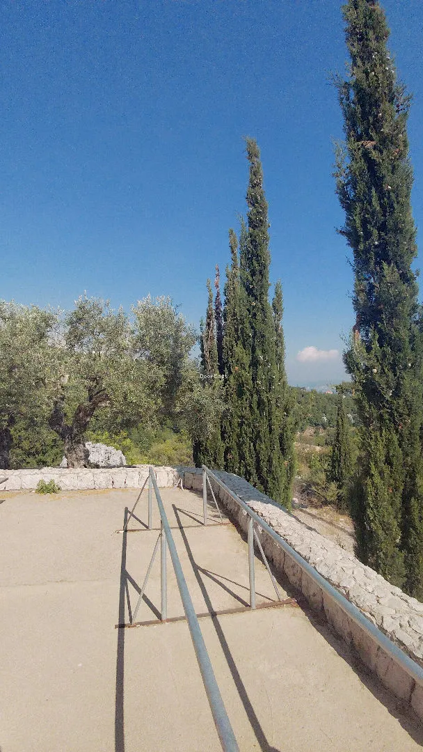 Villa for sale in Ajaltoun, lebanon