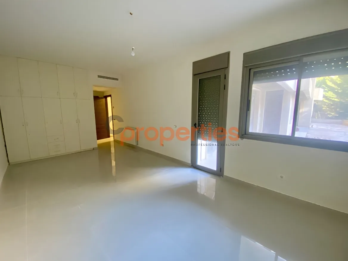 Apartment for Sale in Yarzeh