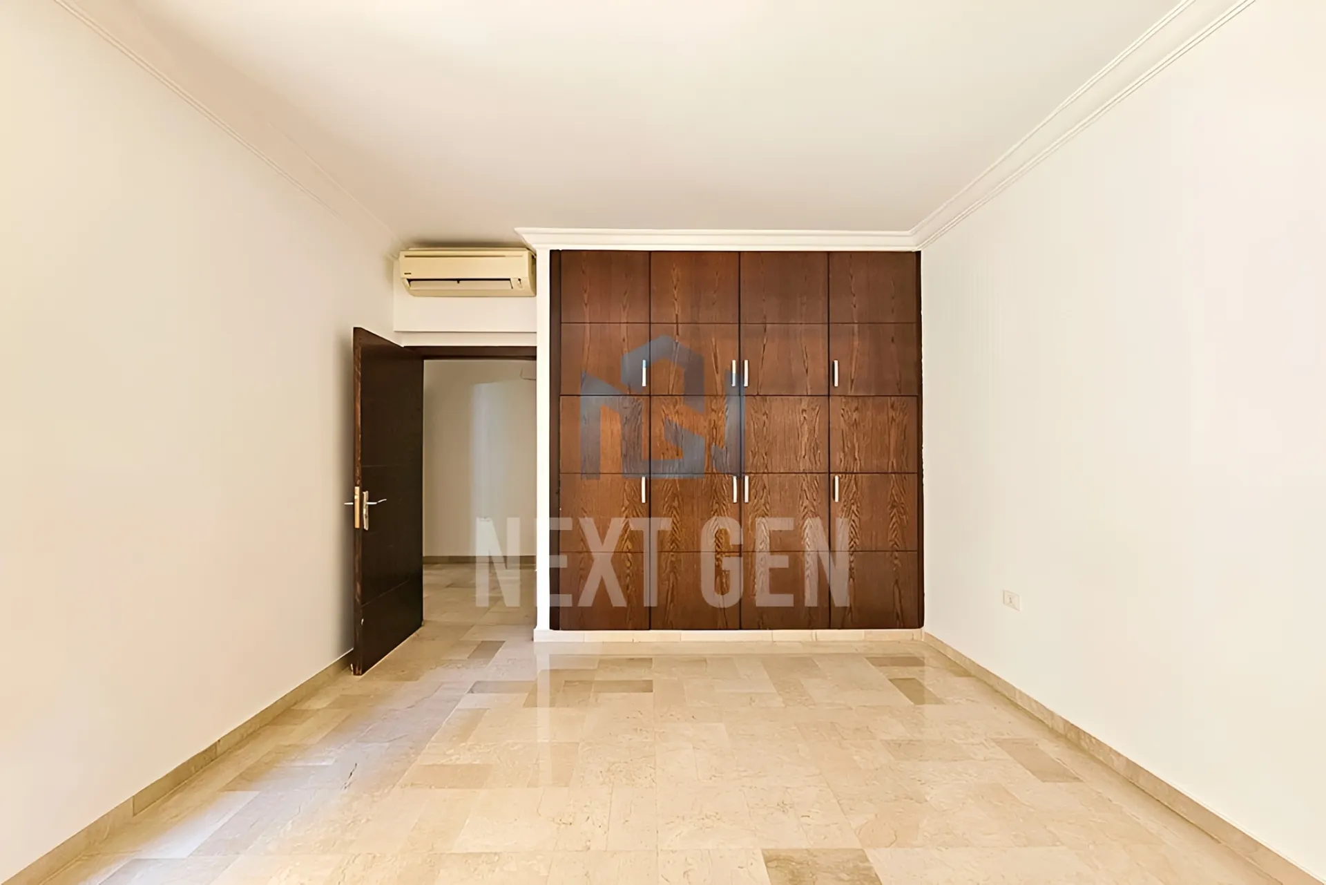 Apartment for rent in Ain Al Mraiseh, Beirut, Lebanon