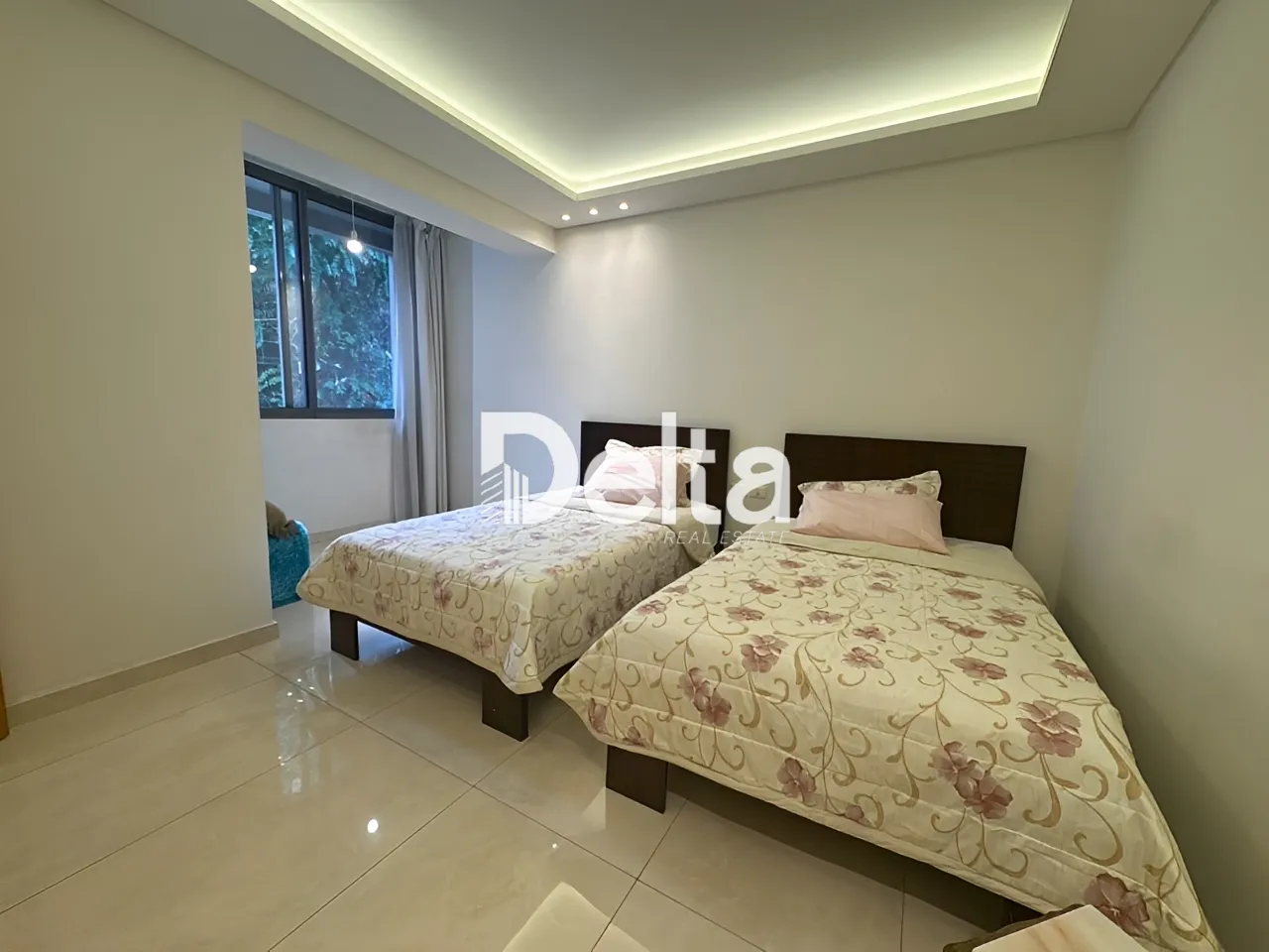 Apartment for rent in Sanayeh