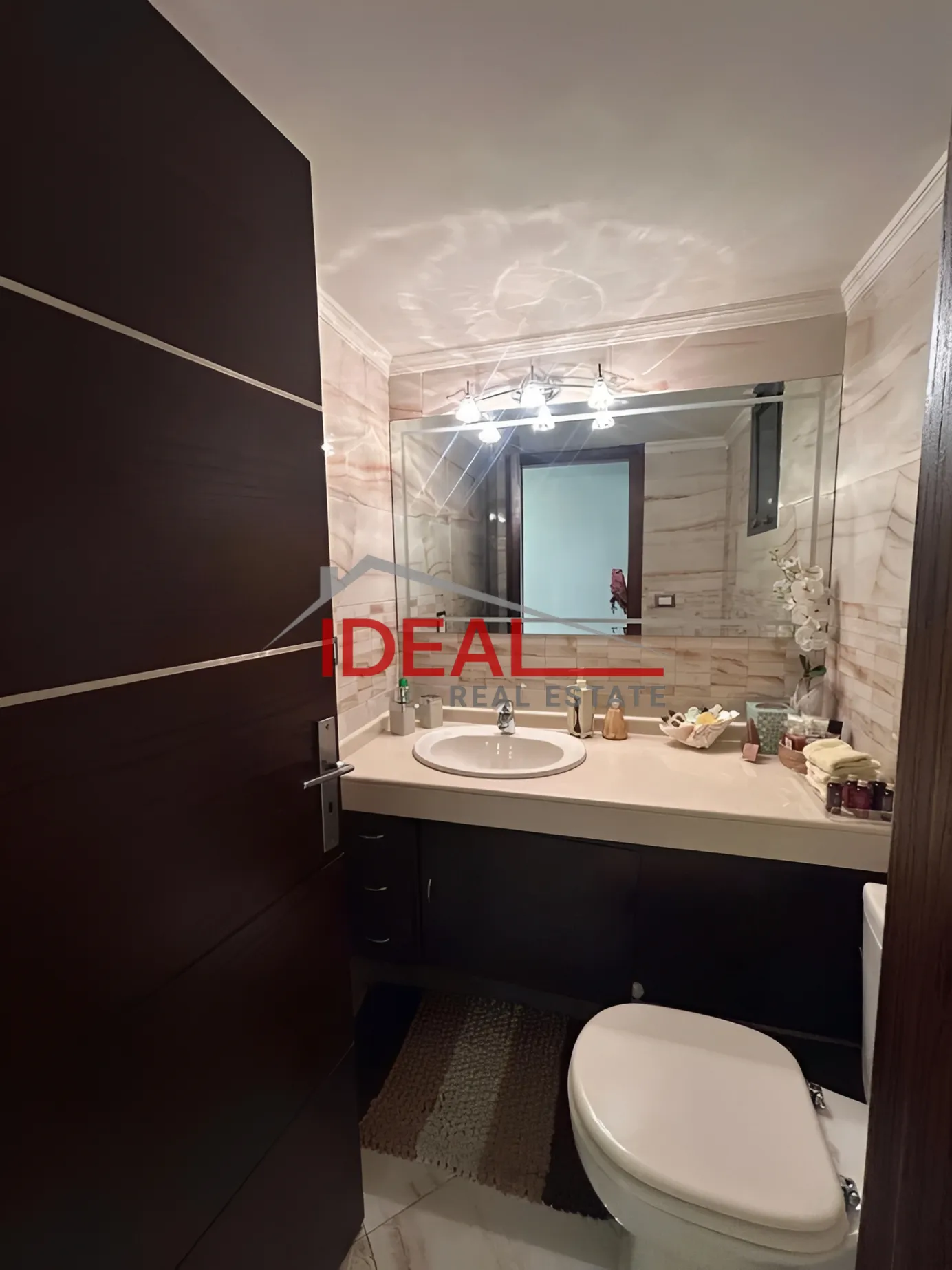 Apartment for Sale in Ballouneh, Lebanon