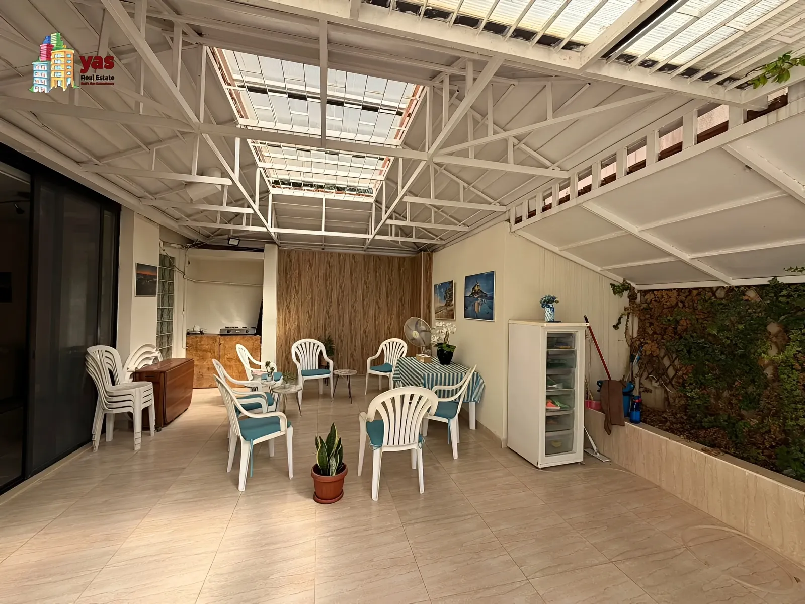 Apartment for Sale in Ballouneh