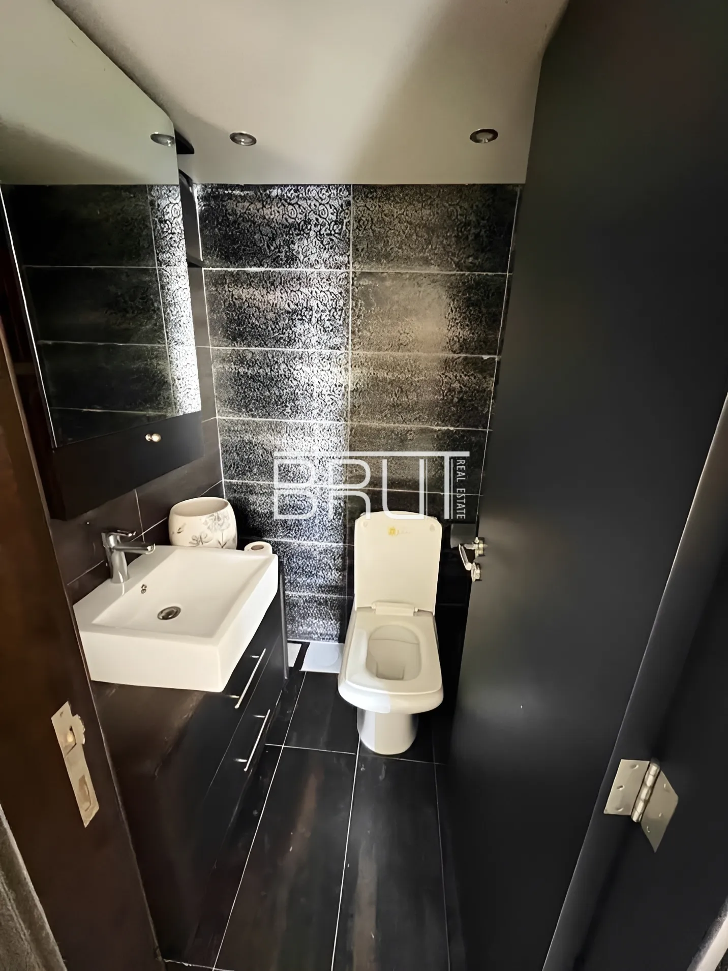 Apartment for Rent in Sahel Aalma - 3 bed, 3 bath