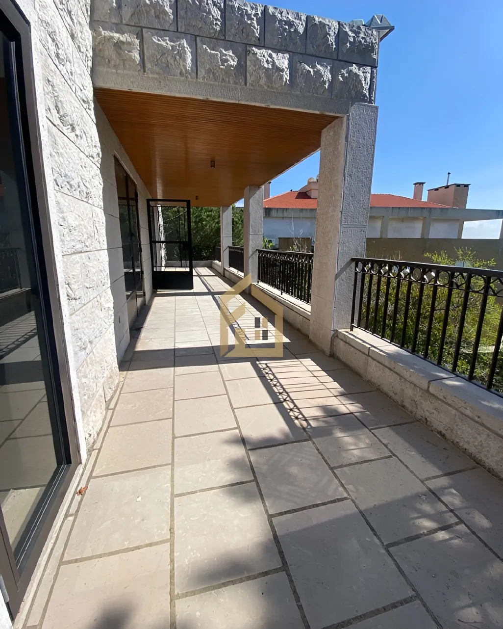 Triplex for sale in Ajaltoun, Lebanon